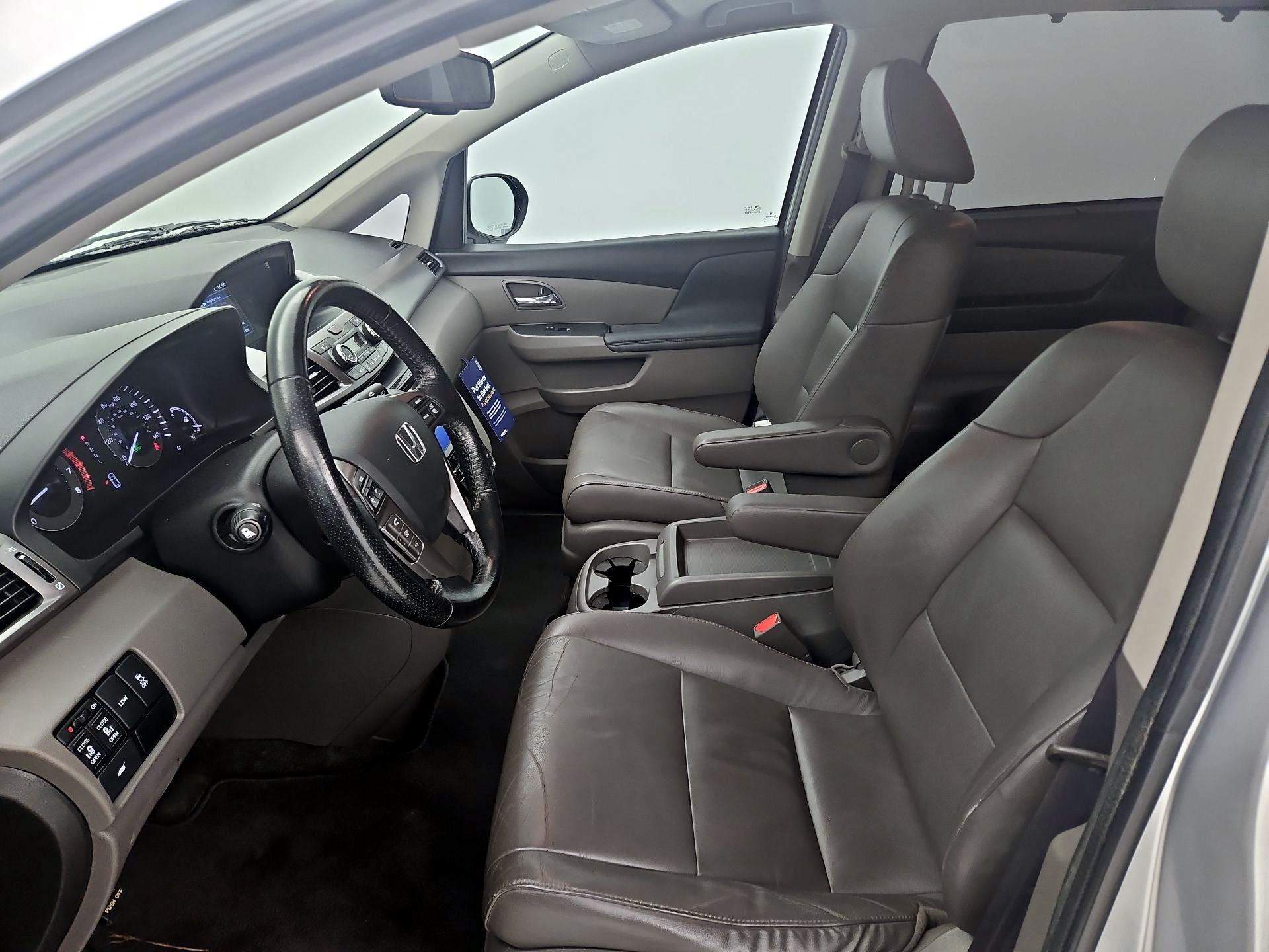 Thumbnail: 2015 Honda Odyssey - 11