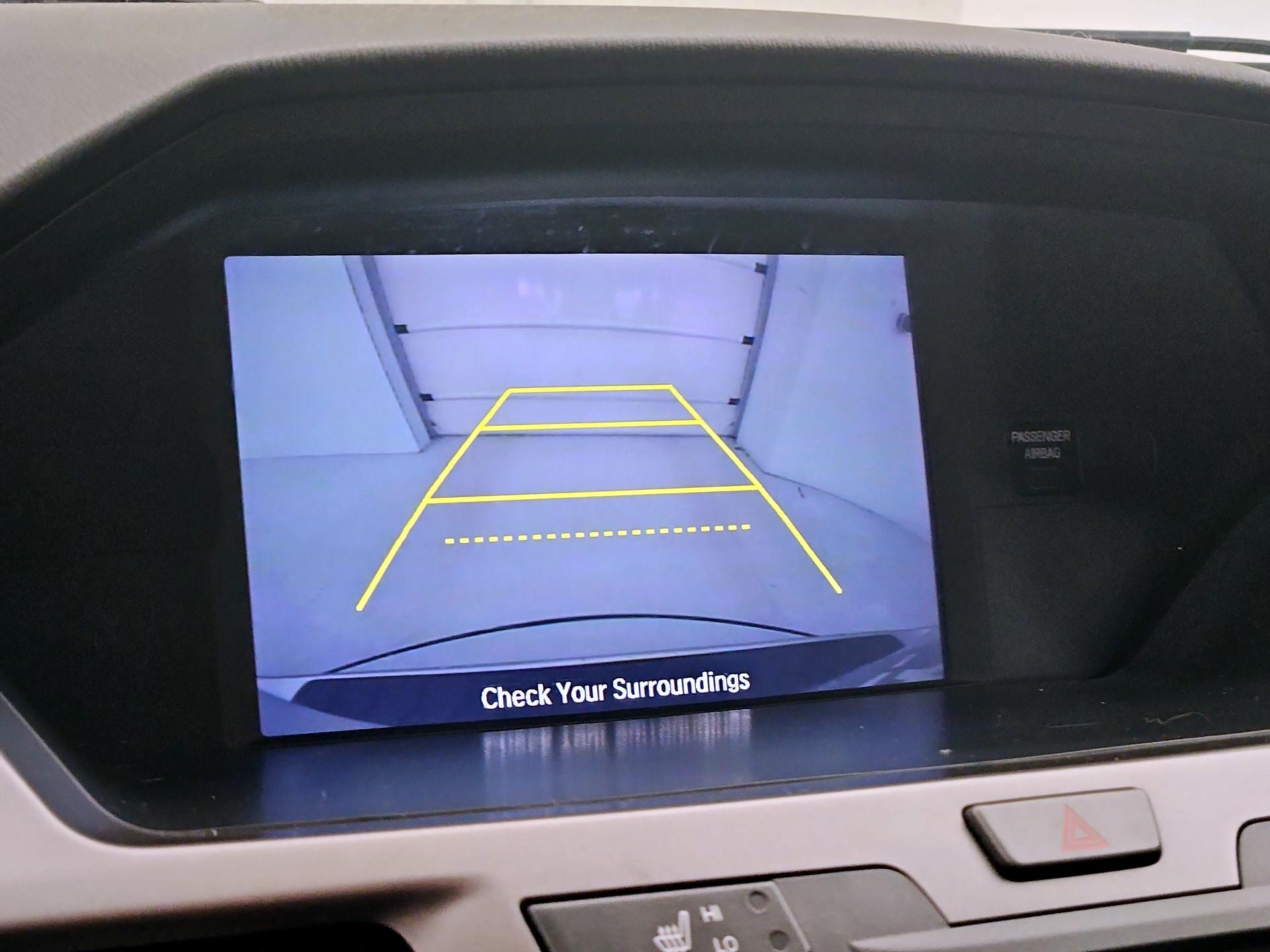 Thumbnail: 2015 Honda Odyssey - 14