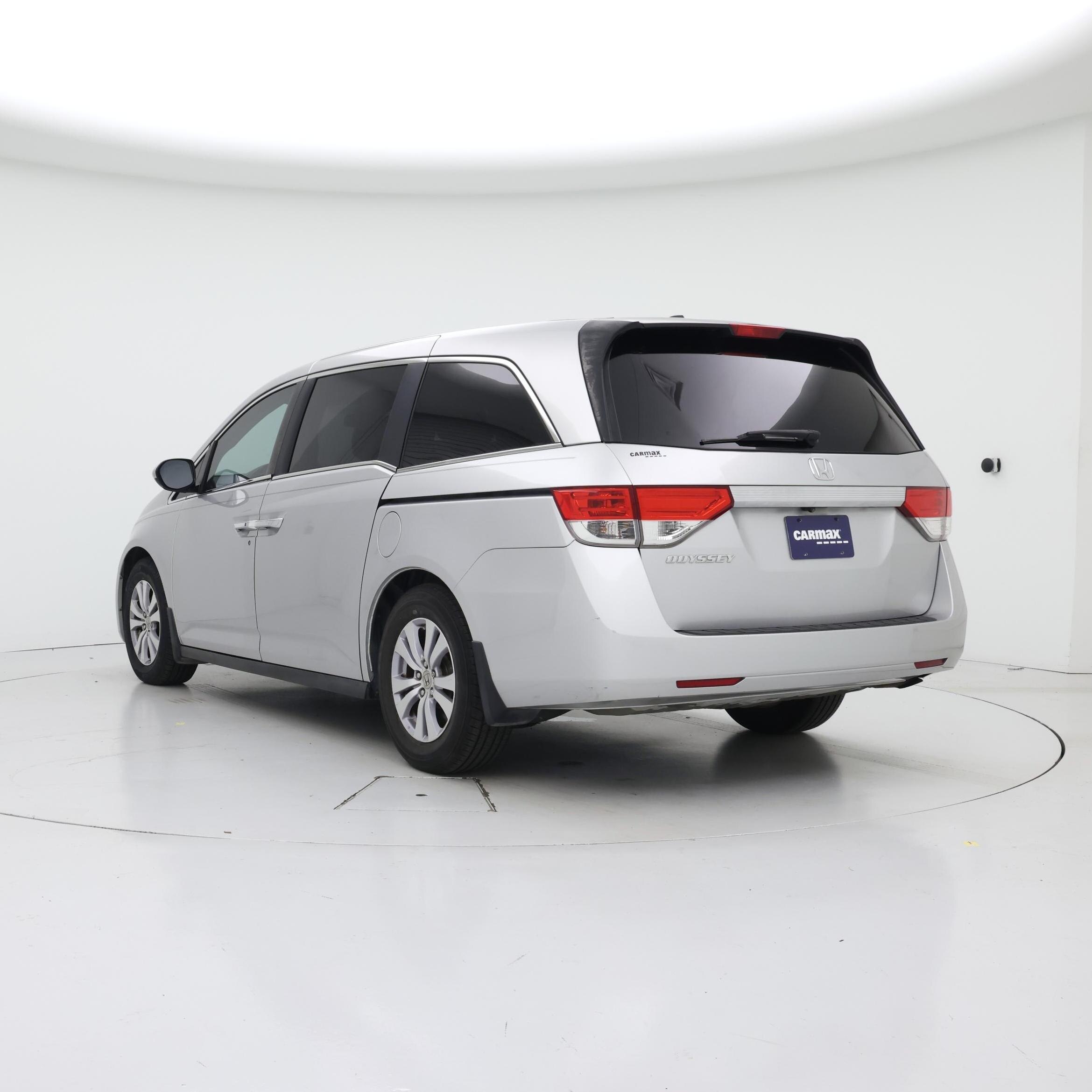 Thumbnail: 2015 Honda Odyssey - 2