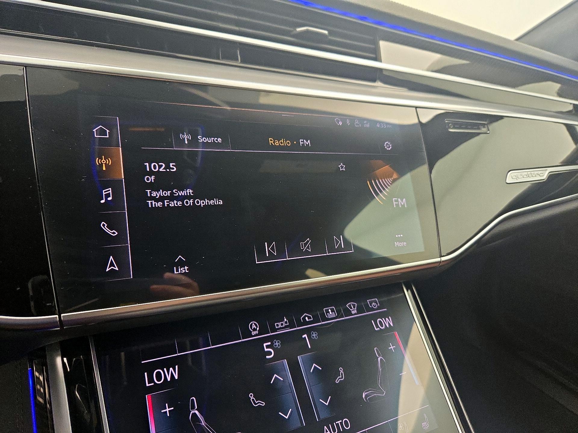 Thumbnail: 2020 Audi S8 - 16