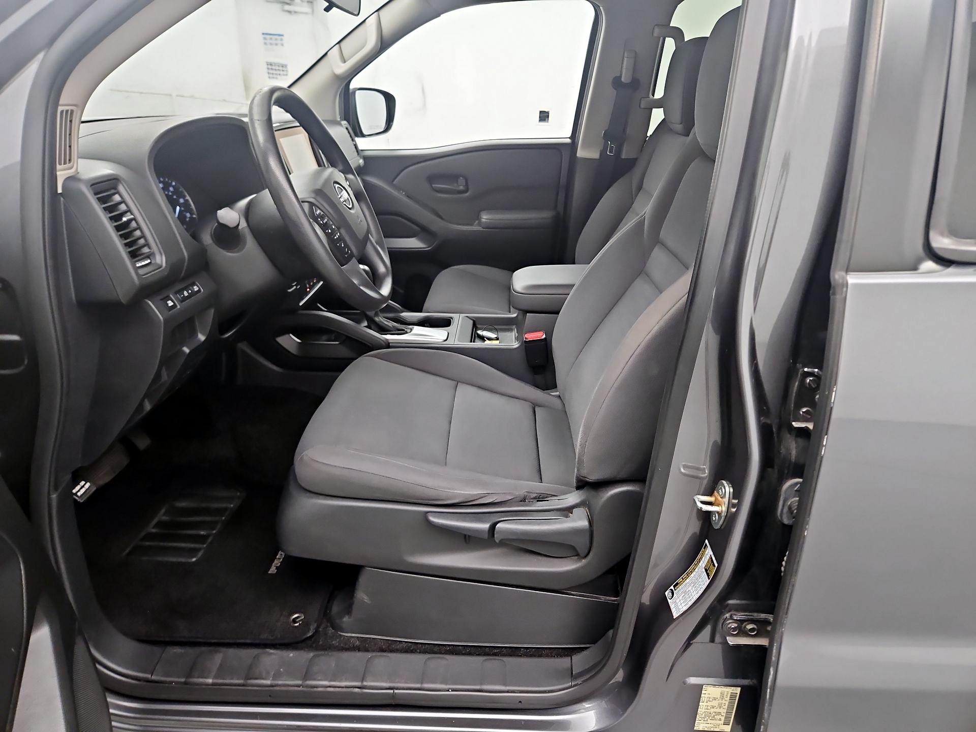 Thumbnail: 2022 Nissan Frontier - 11