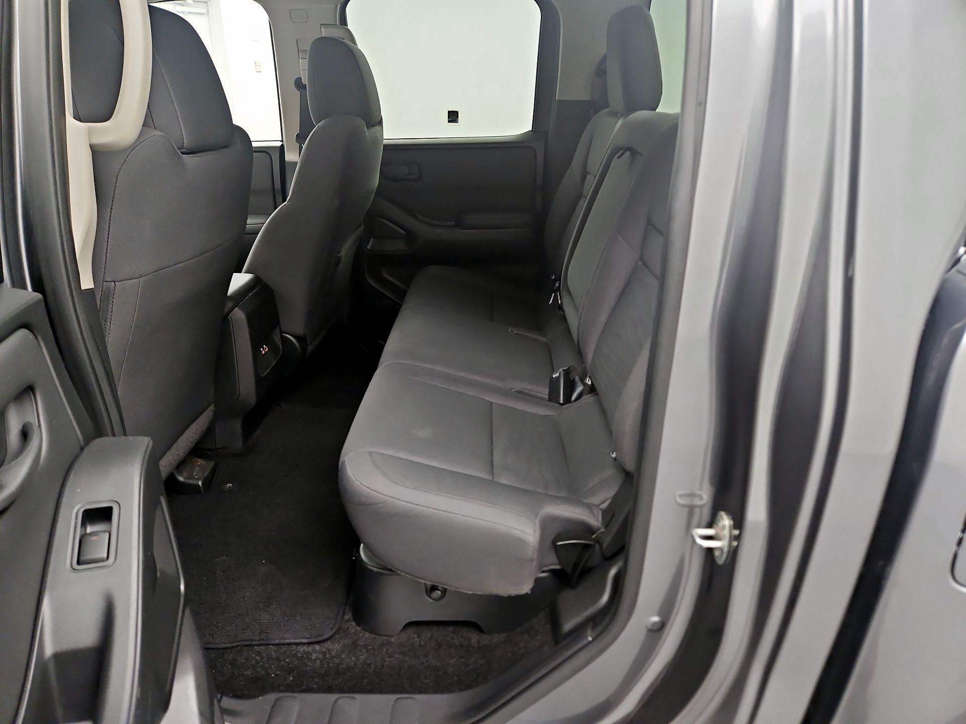 Thumbnail: 2022 Nissan Frontier - 19