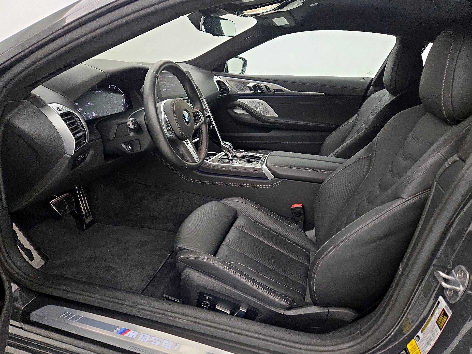 Thumbnail: 2019 BMW 8 Series - 11