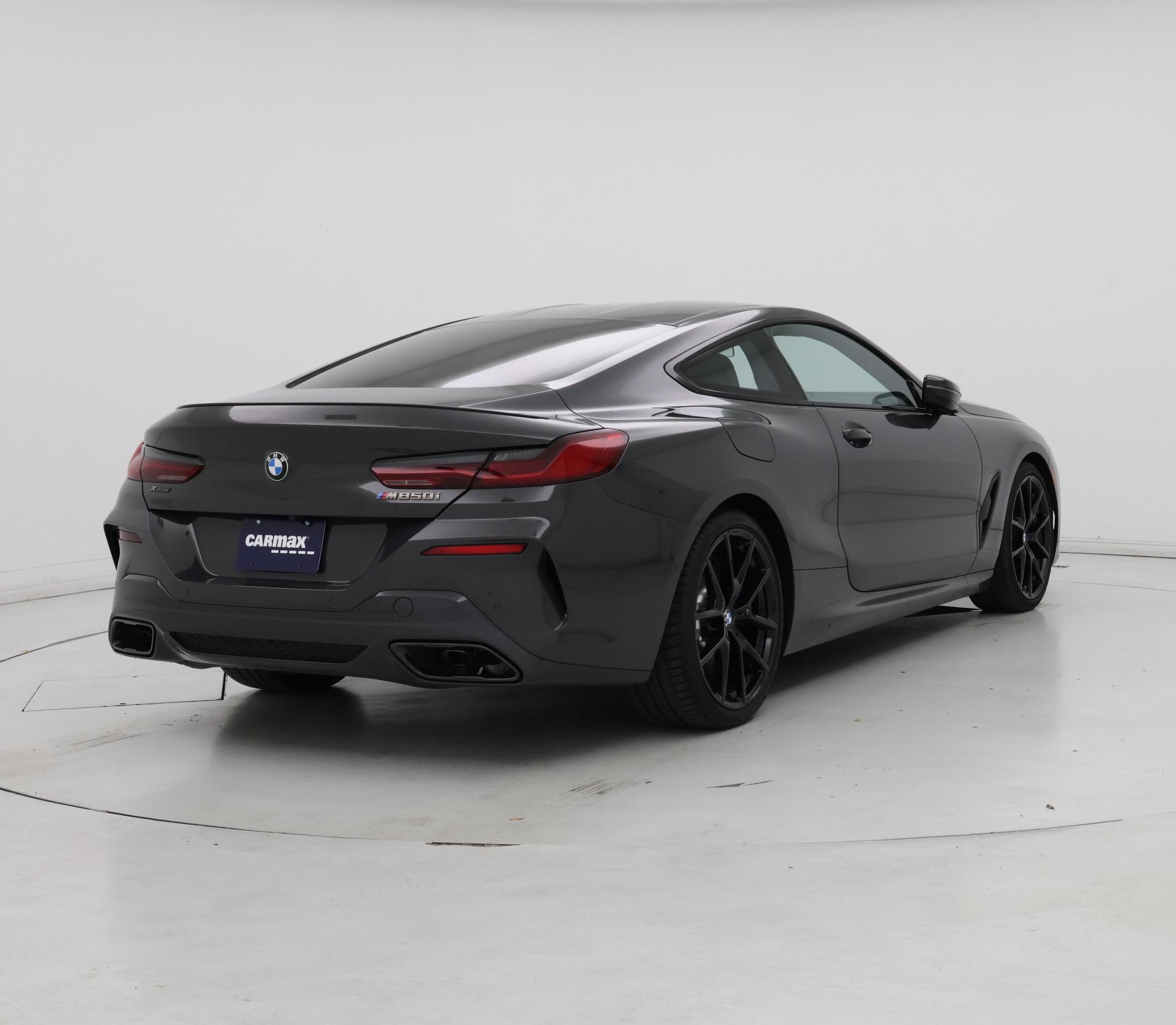 Thumbnail: 2019 BMW 8 Series - 8