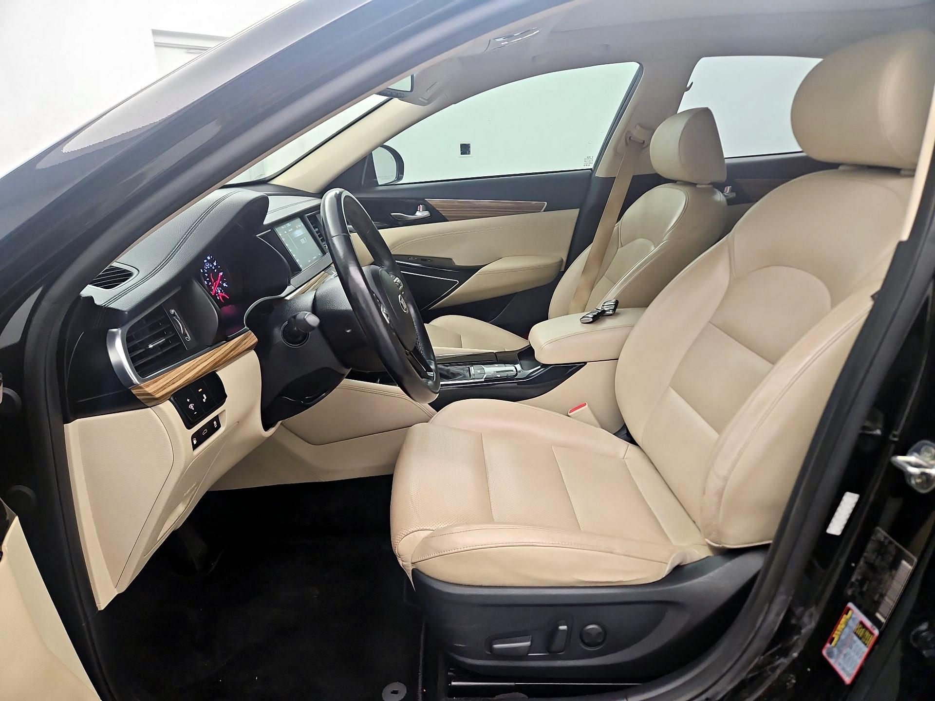 Thumbnail: 2018 Kia Cadenza - 11