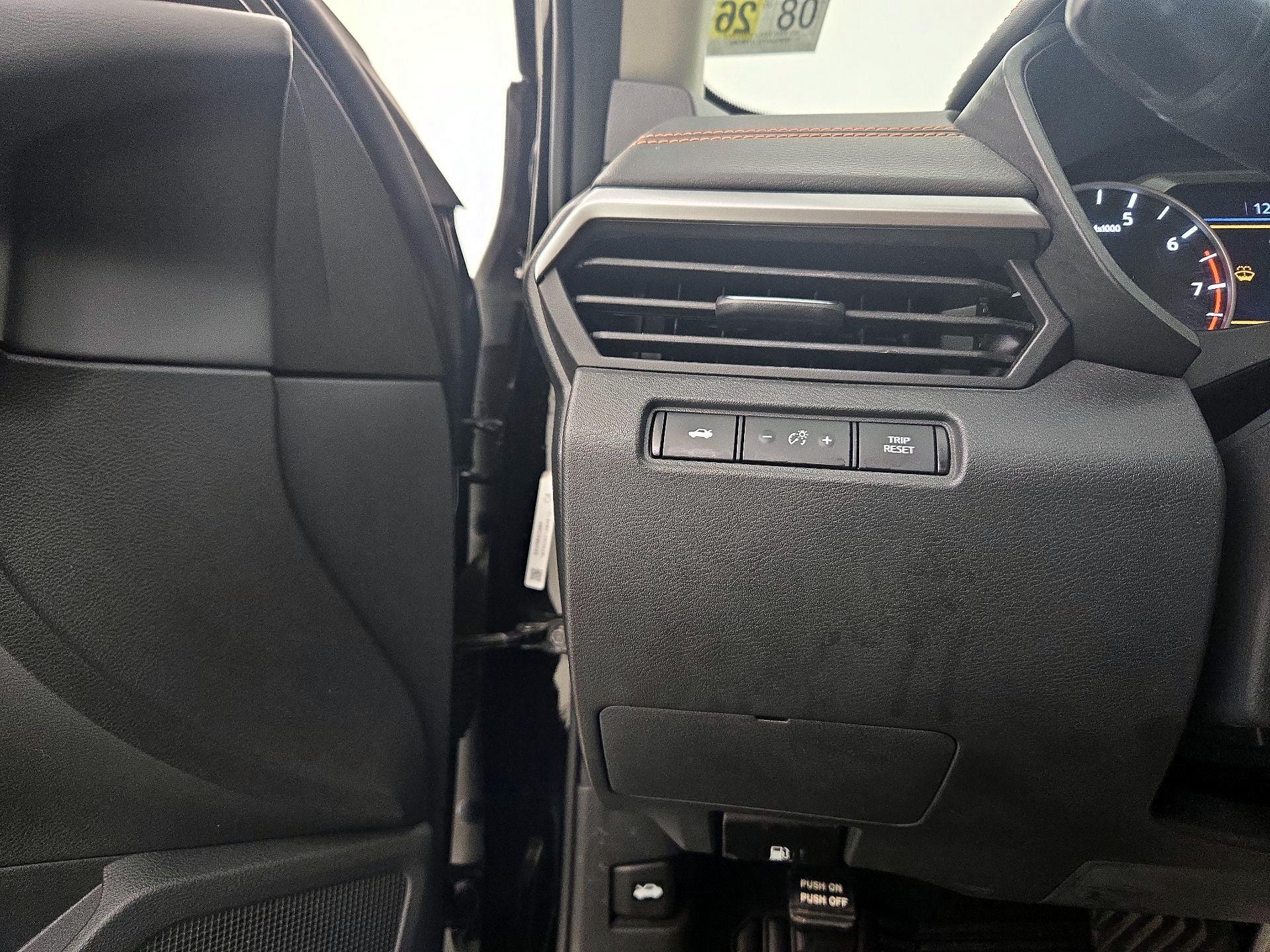 Thumbnail: 2021 Nissan Altima - 13