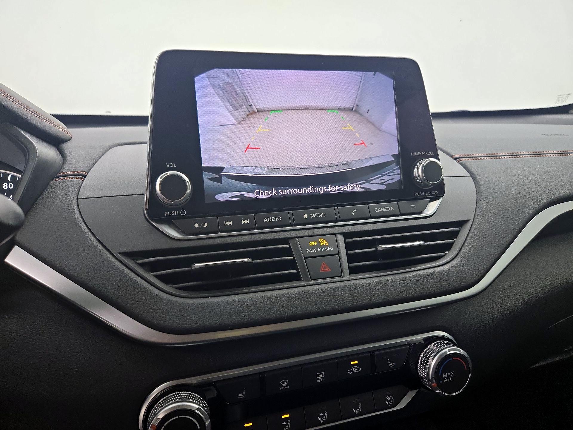 Thumbnail: 2021 Nissan Altima - 14