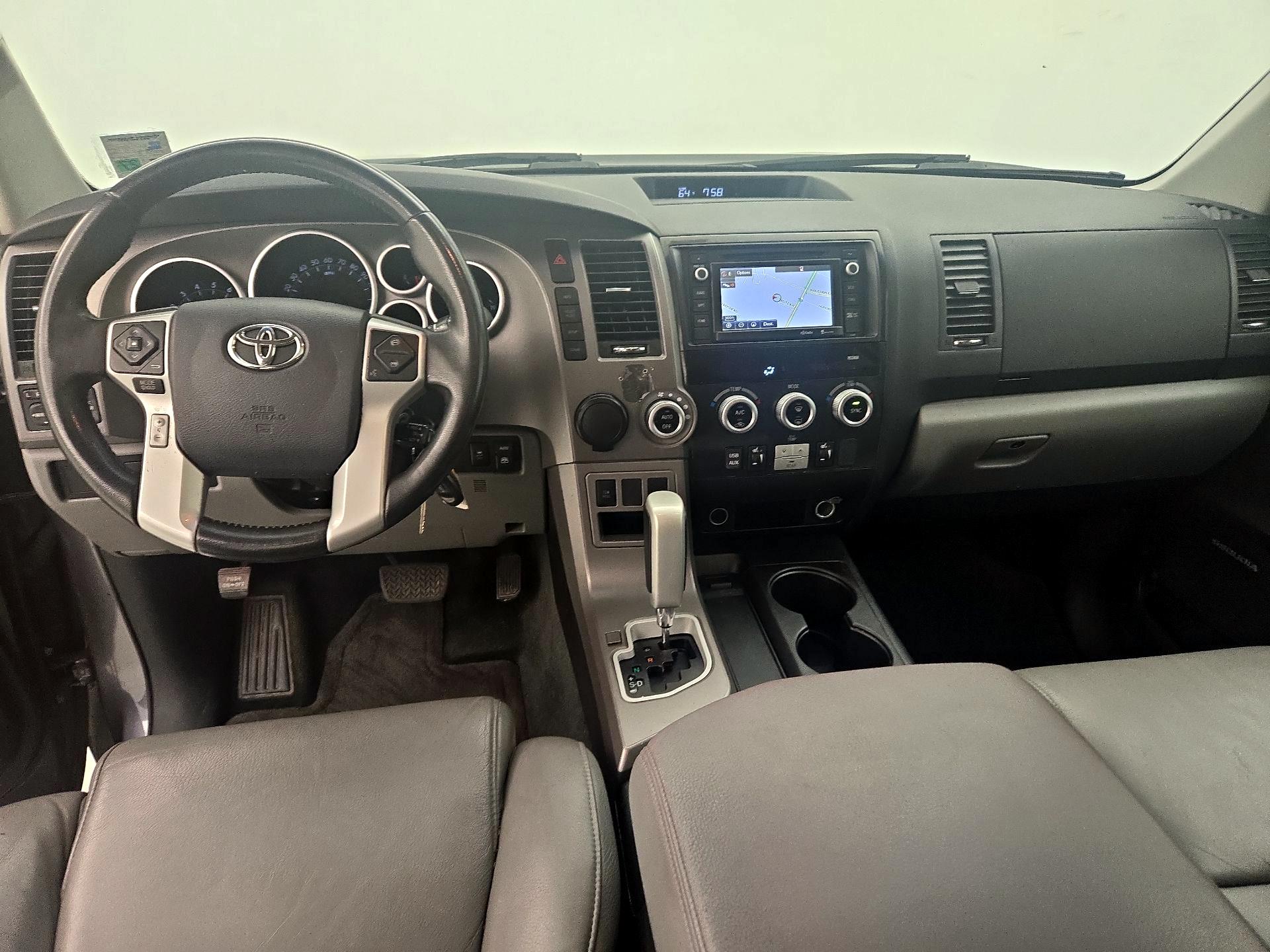 Thumbnail: 2014 Toyota Sequoia - 9