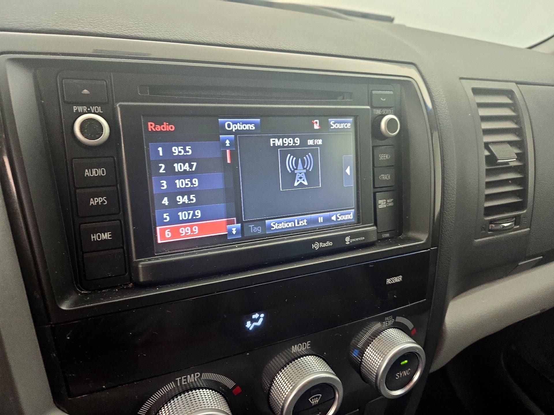 Thumbnail: 2014 Toyota Sequoia - 16