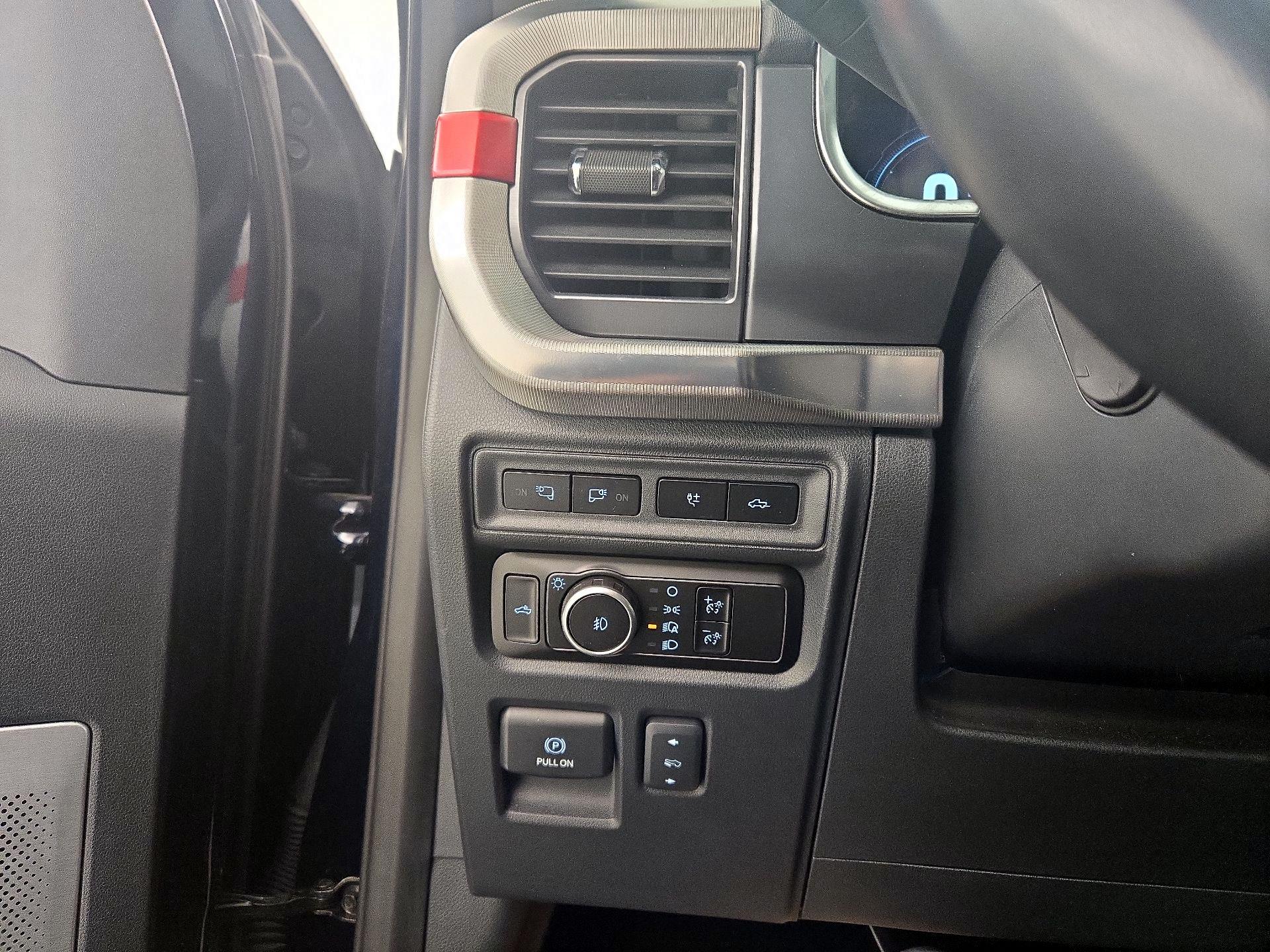 Thumbnail: 2023 Ford F-150 - 13