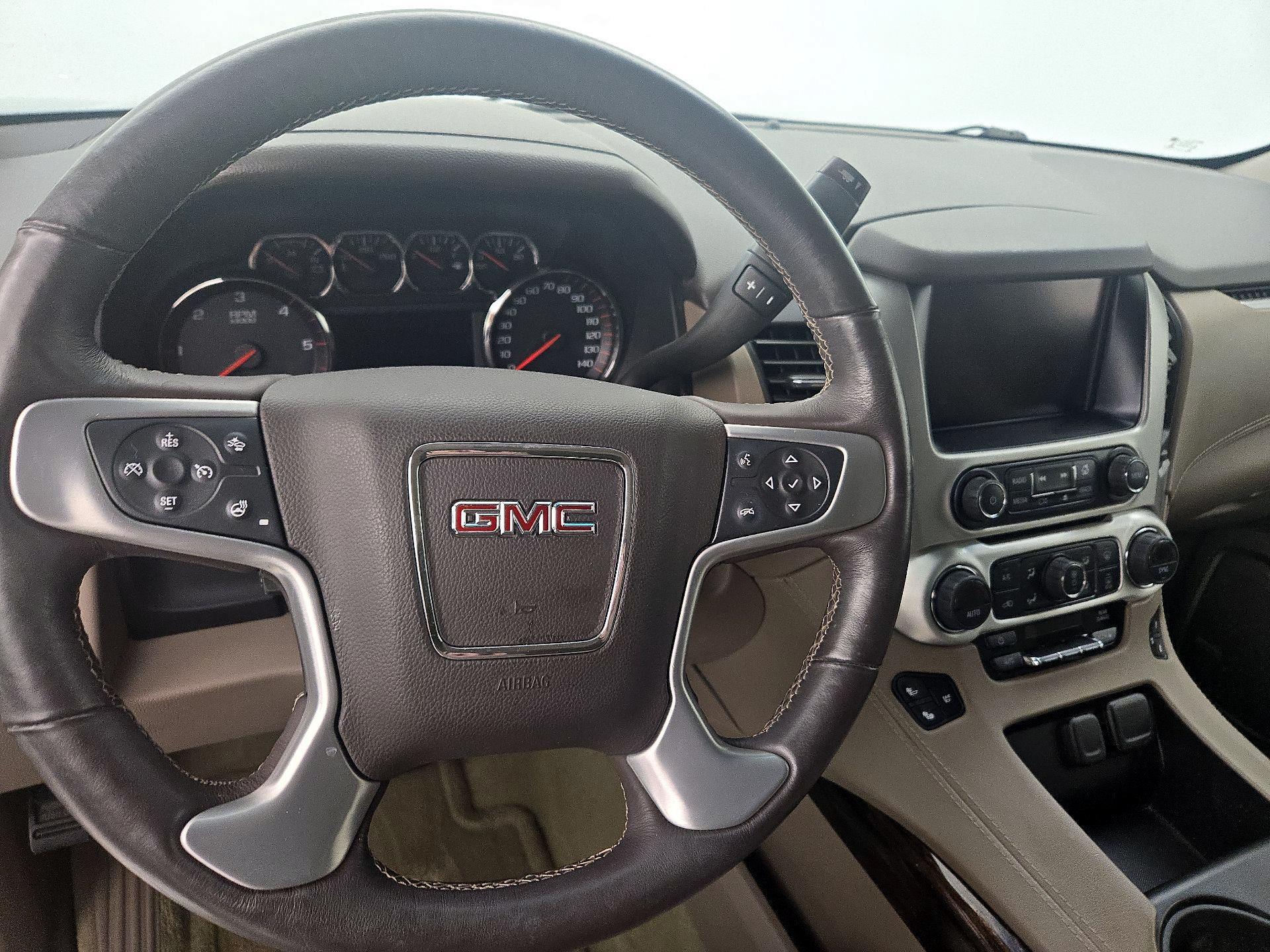 Thumbnail: 2016 GMC Yukon - 10
