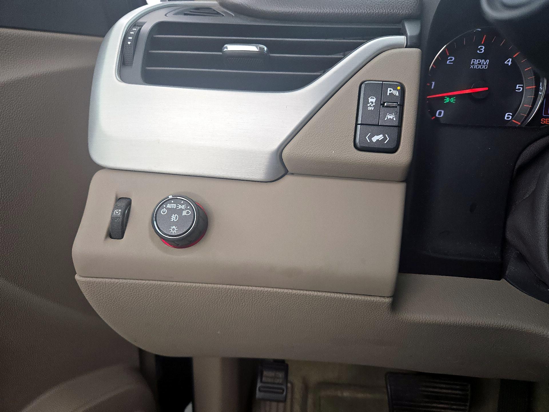 Thumbnail: 2016 GMC Yukon - 13