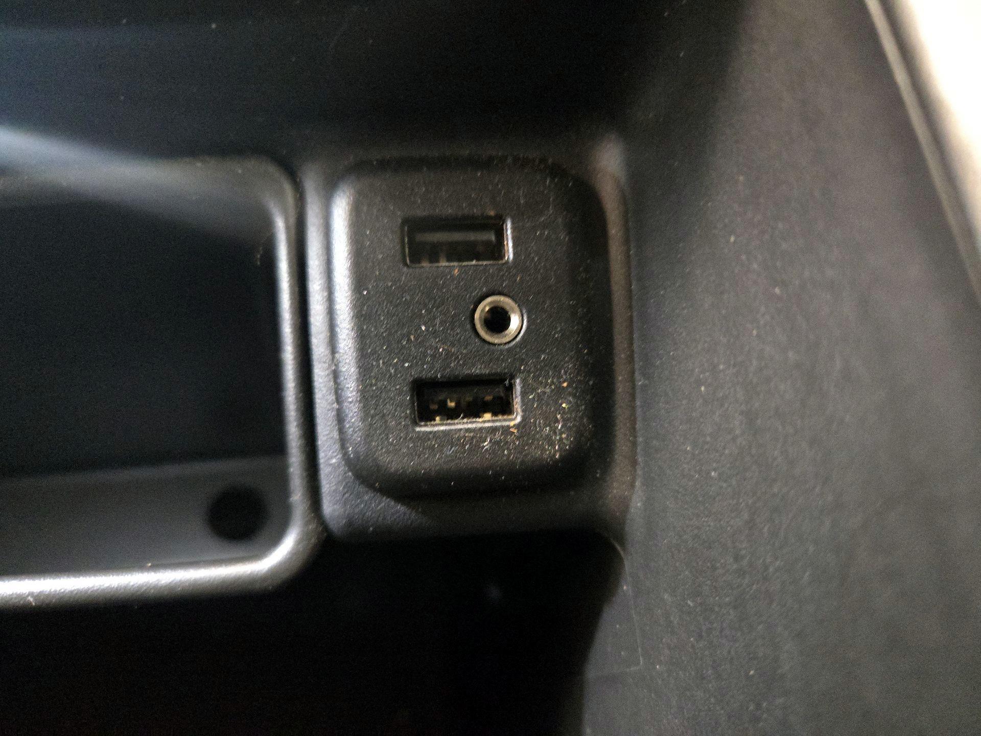 Thumbnail: 2017 Chevrolet Silverado 1500 - 18