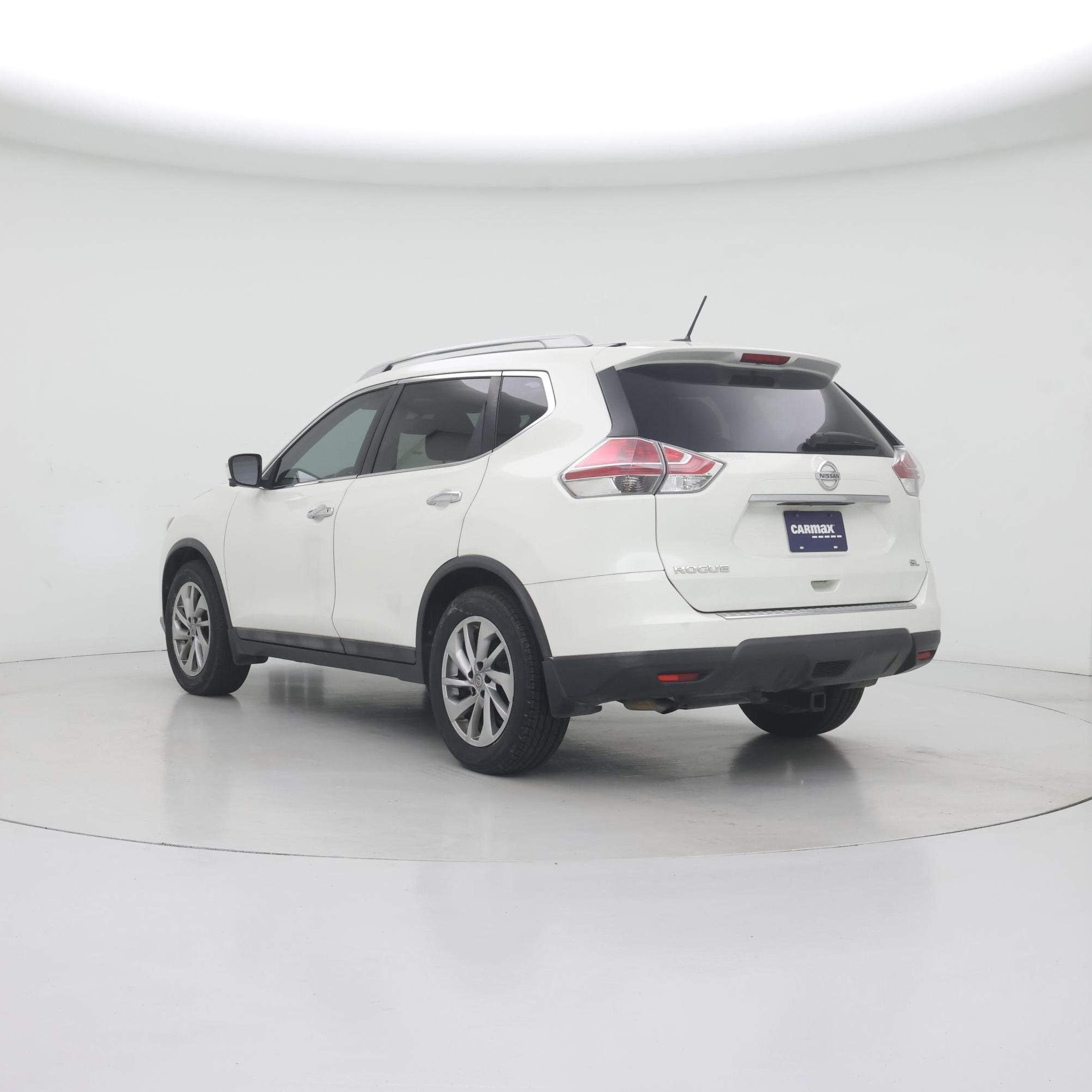 Thumbnail: 2015 Nissan Rogue - 2