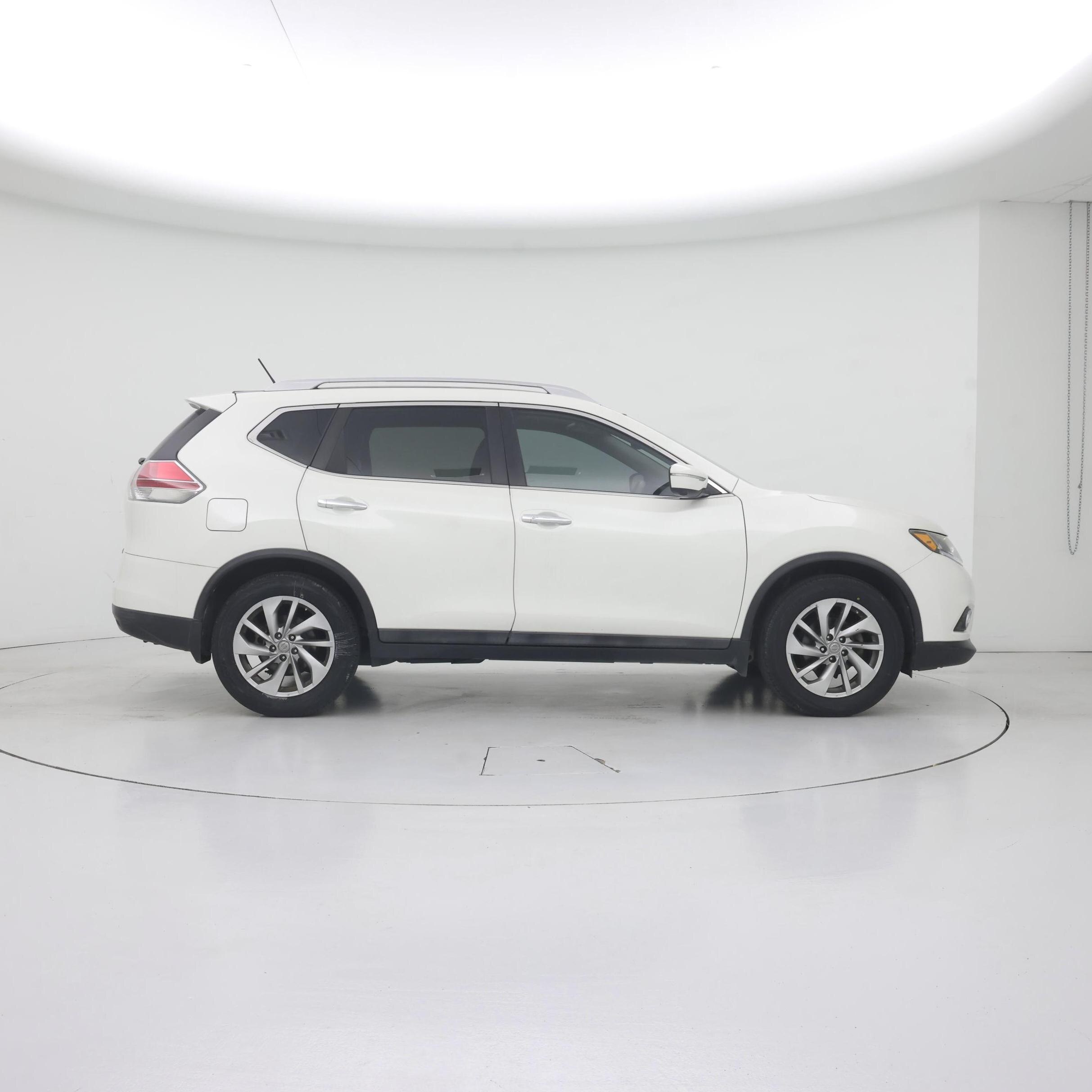 Thumbnail: 2015 Nissan Rogue - 7