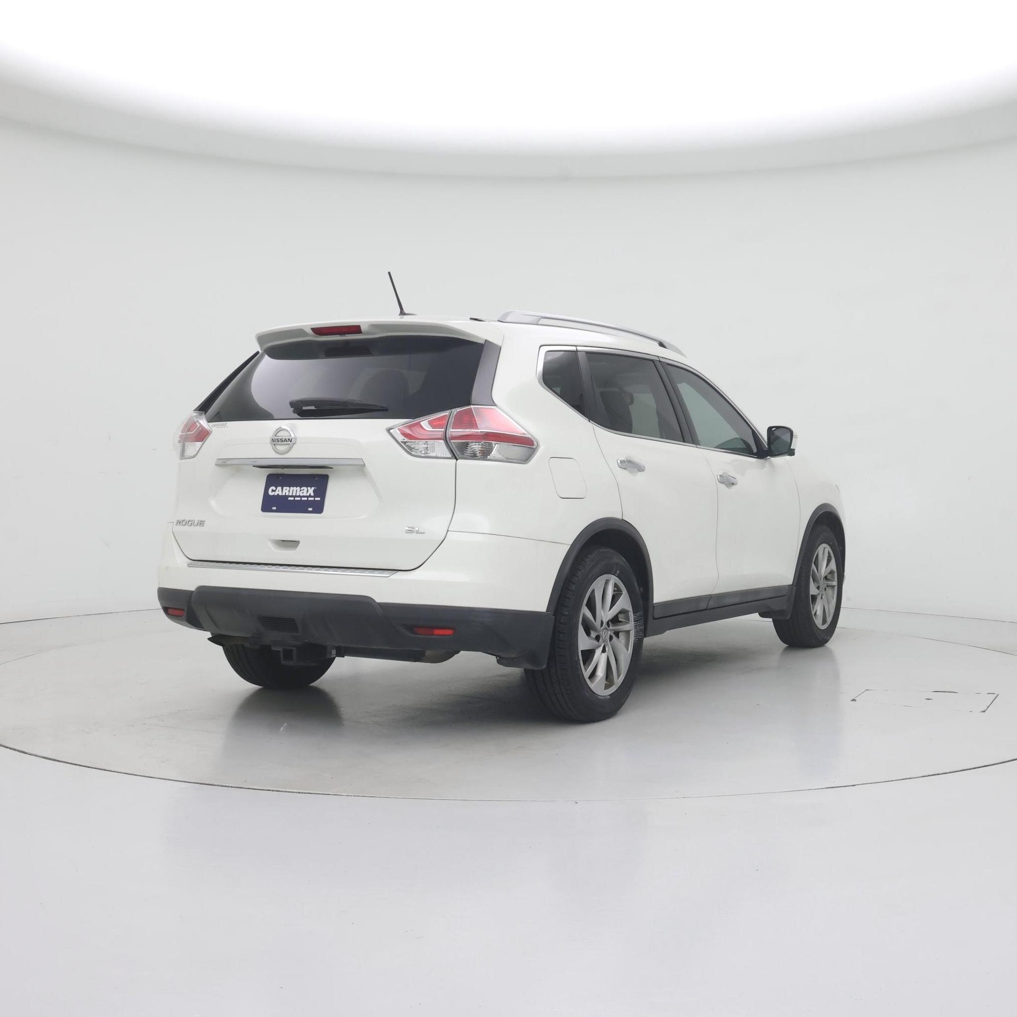 Thumbnail: 2015 Nissan Rogue - 8