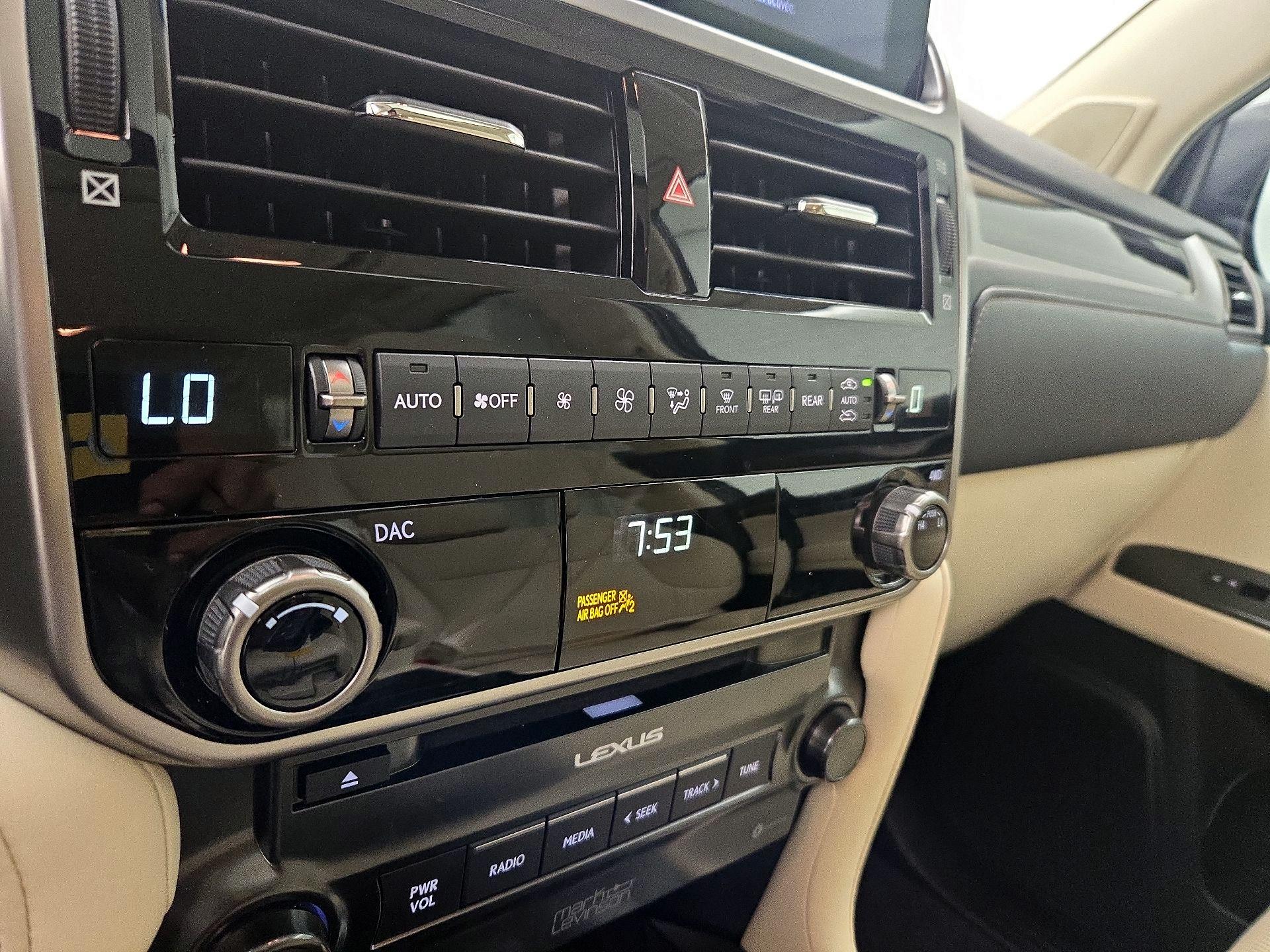 Thumbnail: 2023 Lexus GX - 17