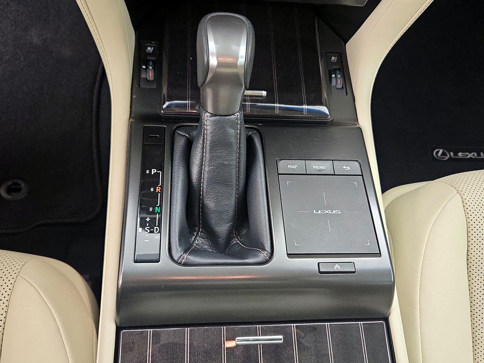 Thumbnail: 2023 Lexus GX - 18