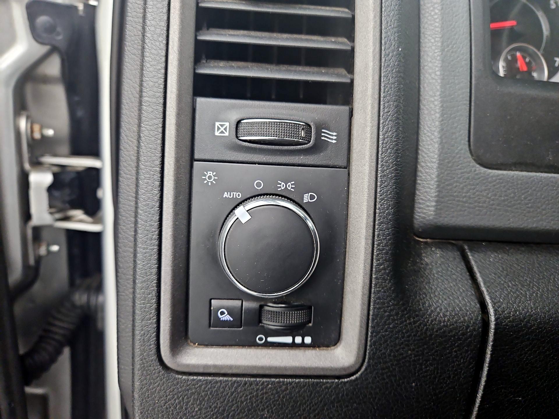 Thumbnail: 2016 RAM 1500 - 13