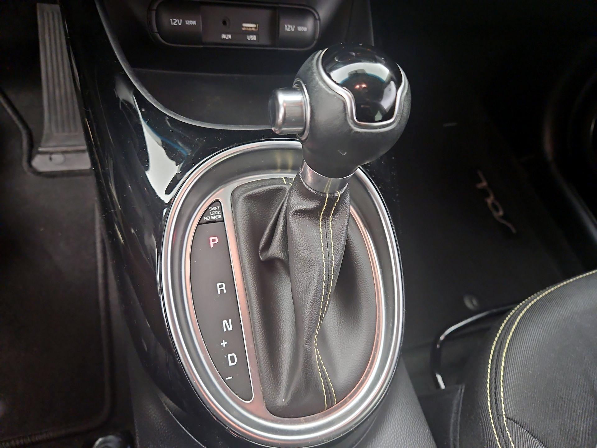 Thumbnail: 2016 Kia Soul - 18