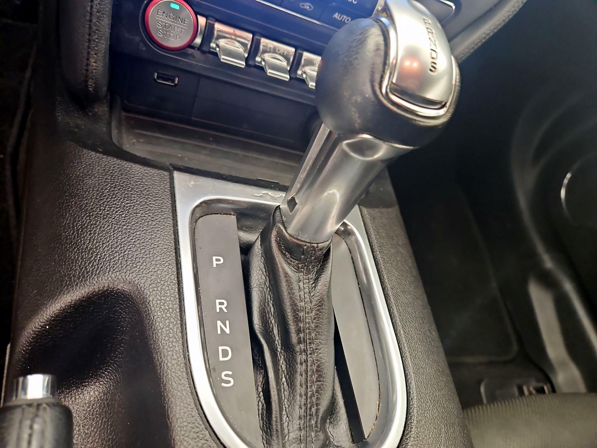 Thumbnail: 2019 Ford Mustang - 17