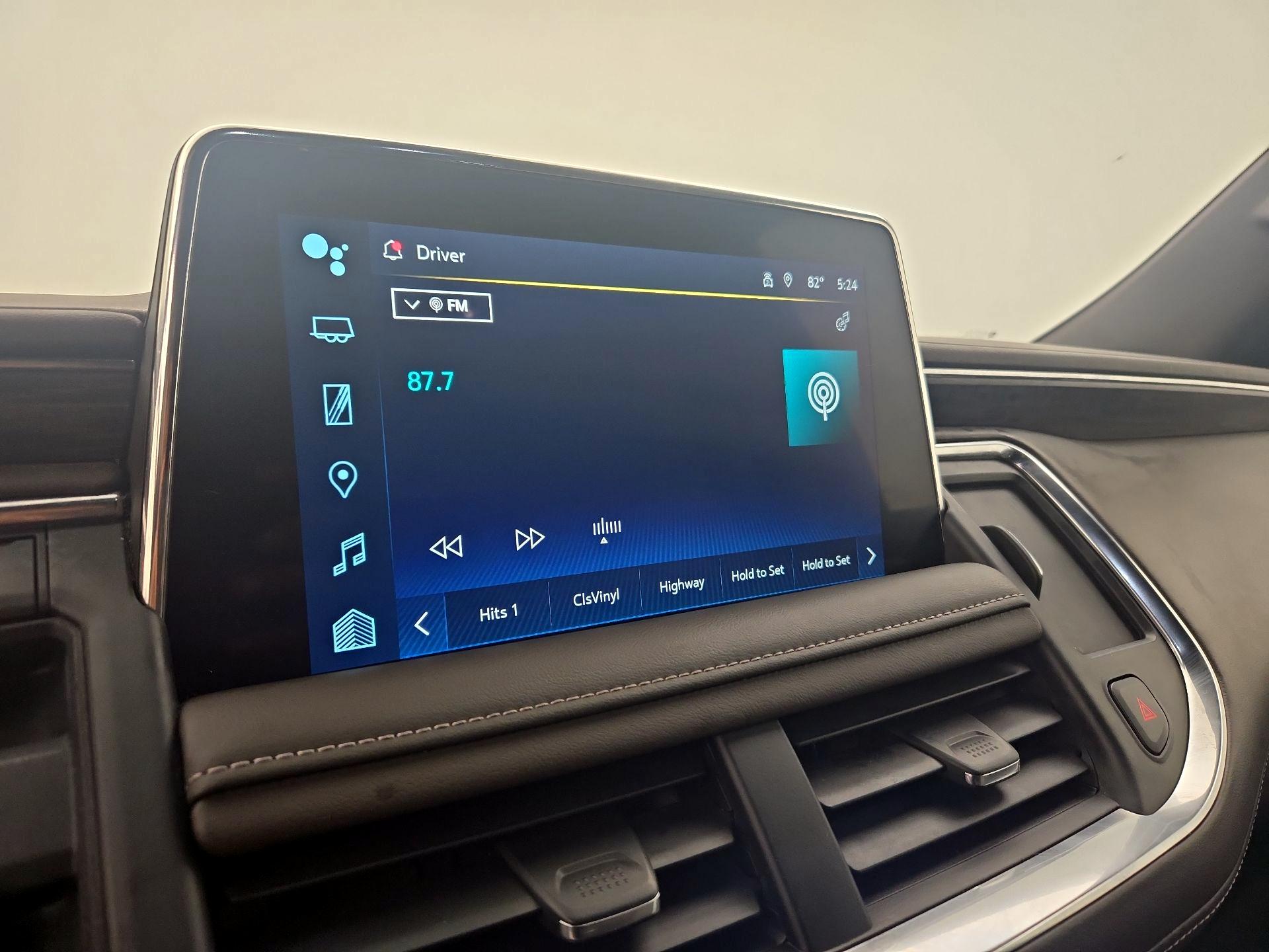 Thumbnail: 2022 Chevrolet Suburban - 15