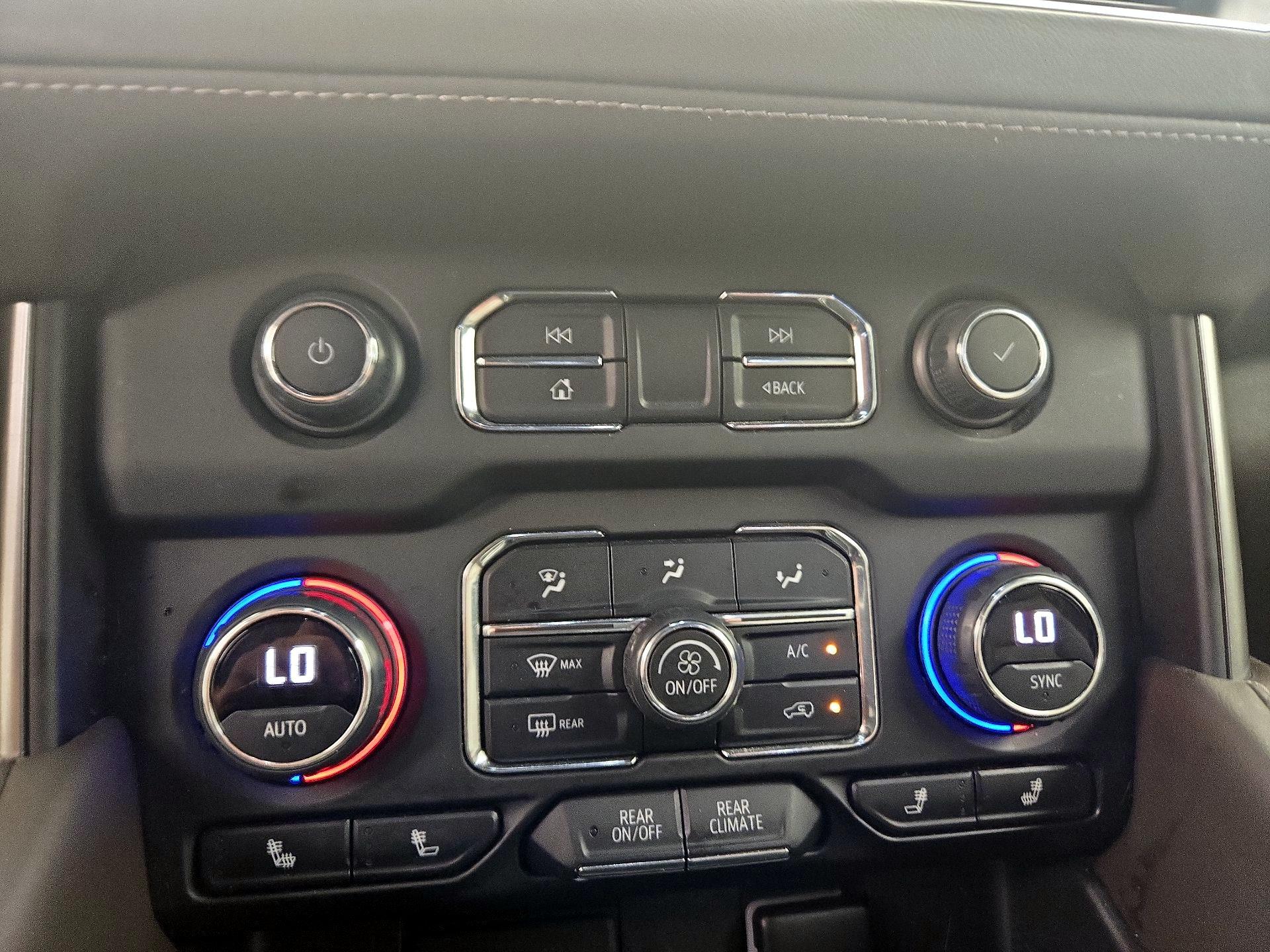 Thumbnail: 2022 Chevrolet Suburban - 16