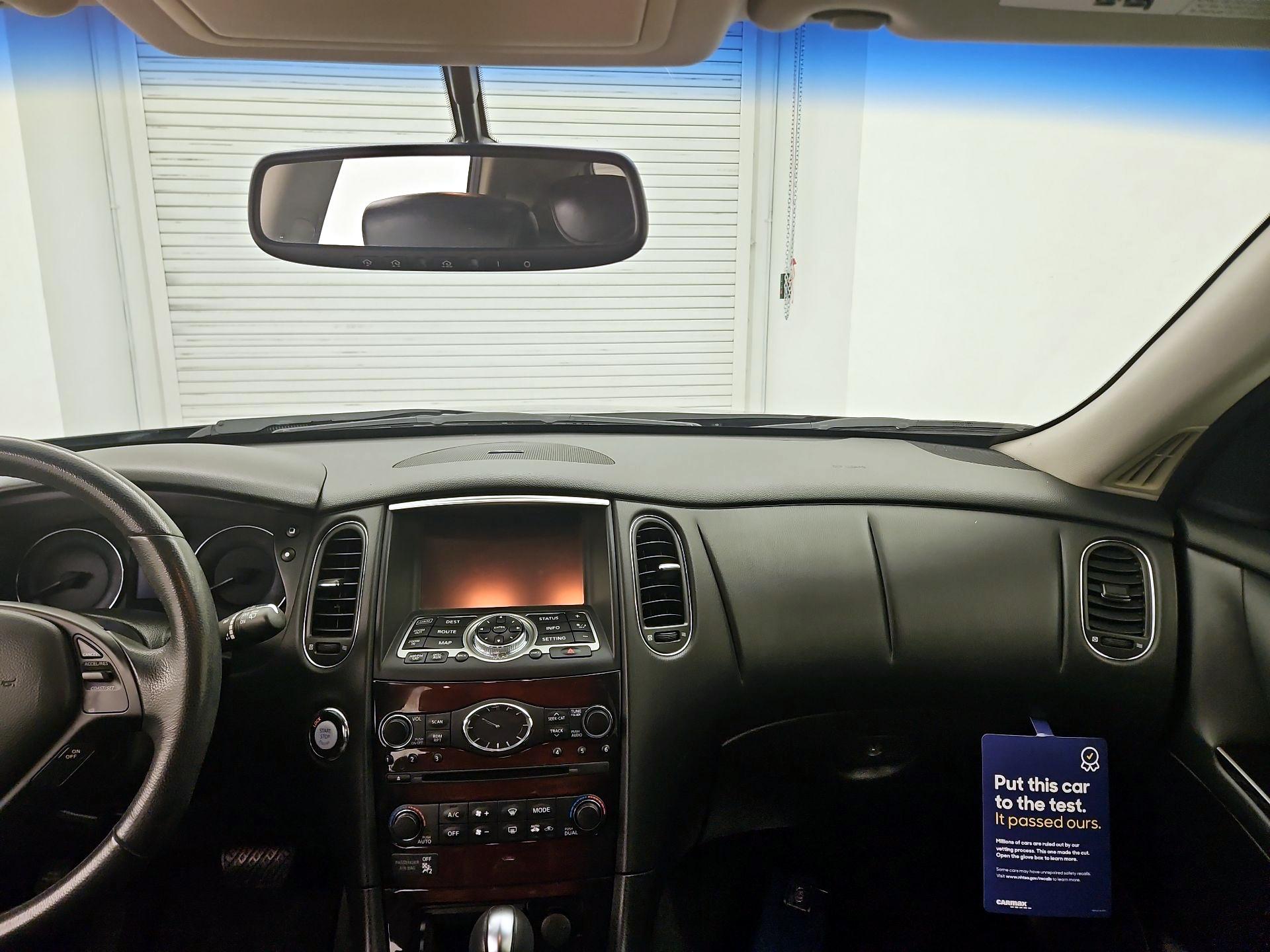 Thumbnail: 2017 INFINITI QX50 - 9