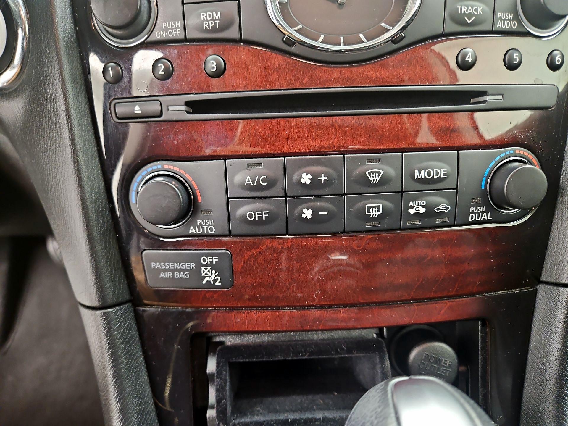 Thumbnail: 2017 INFINITI QX50 - 17