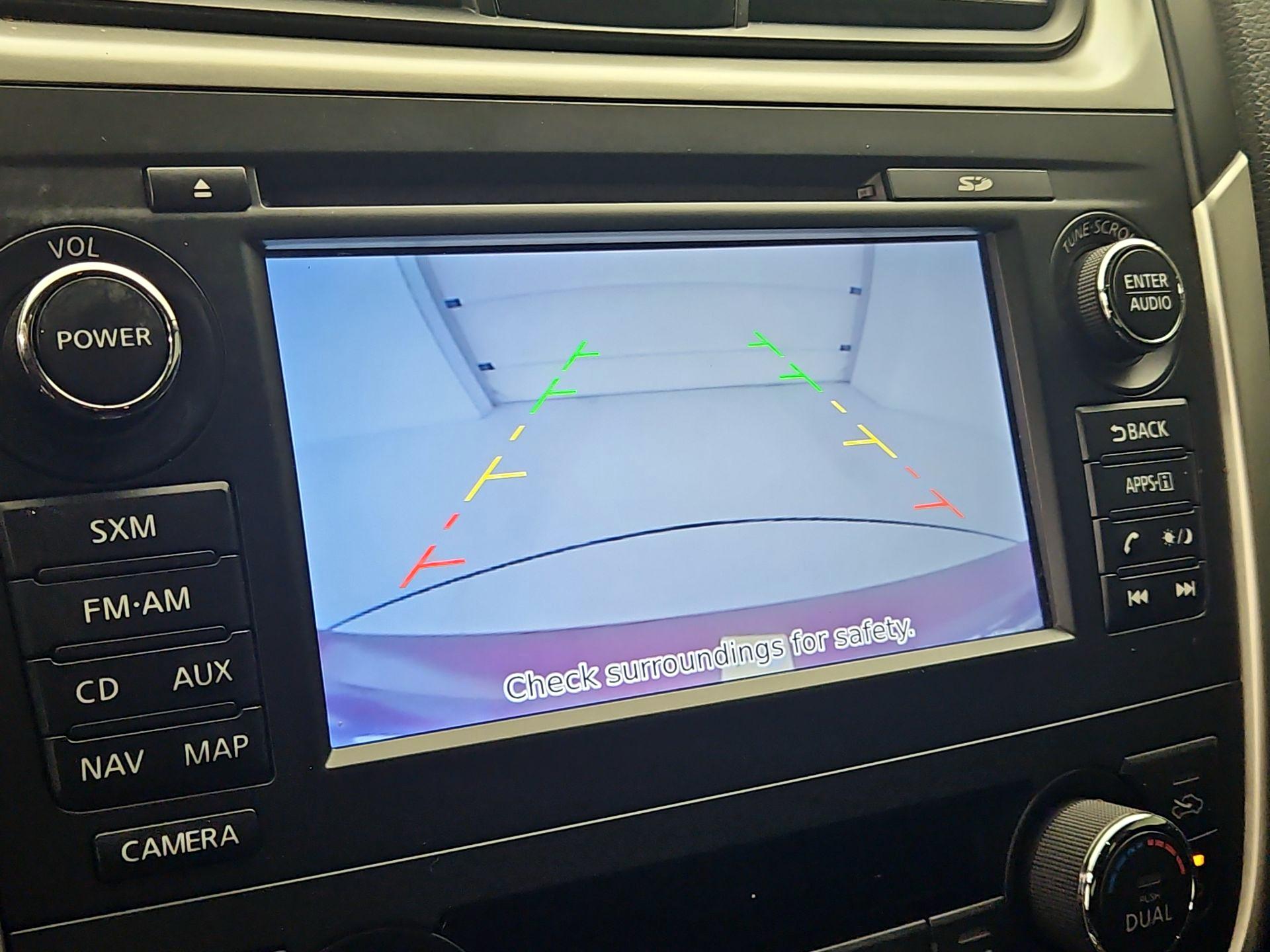 Thumbnail: 2016 Nissan Altima - 15