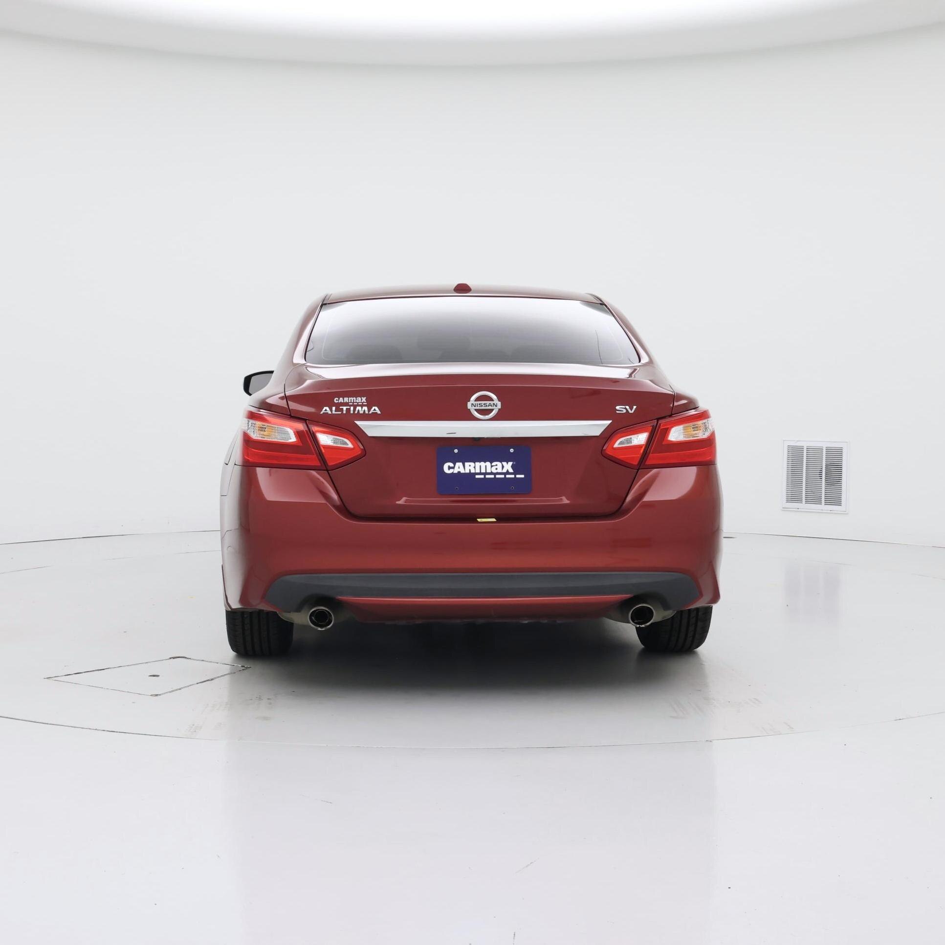 Thumbnail: 2016 Nissan Altima - 6