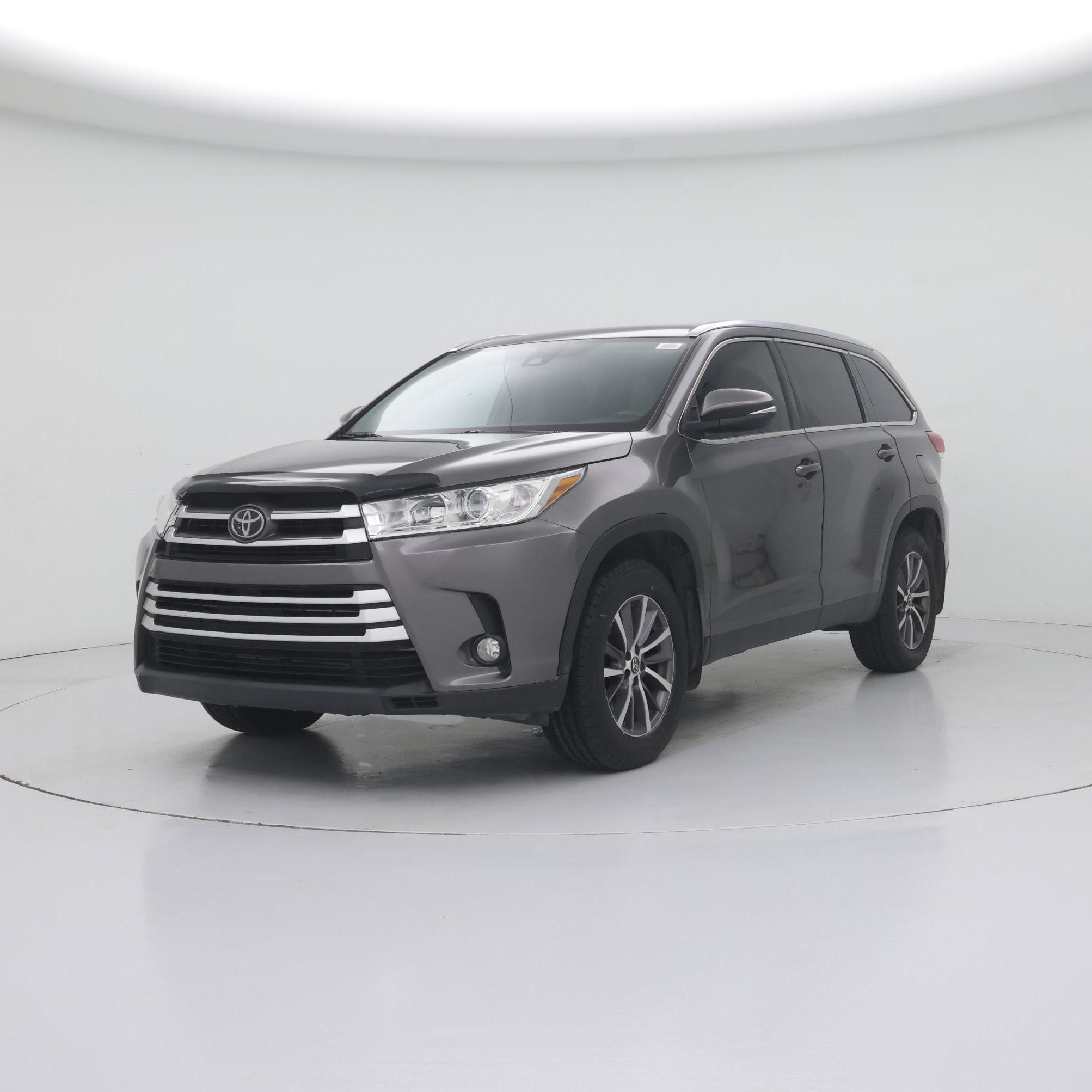 Thumbnail: 2019 Toyota Highlander - 4