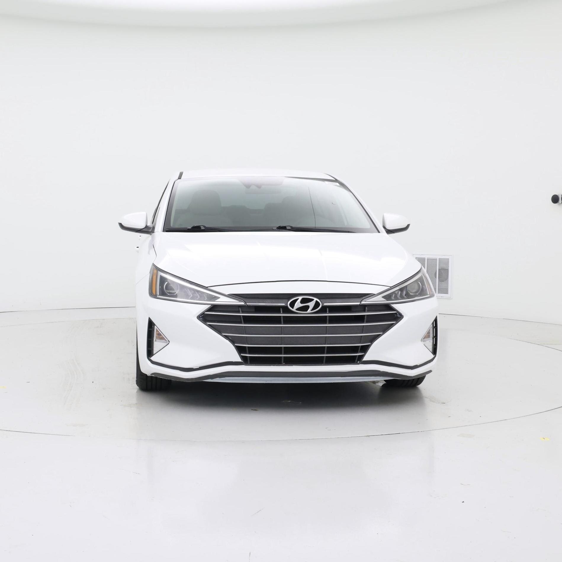 Thumbnail: 2019 Hyundai Elantra - 5