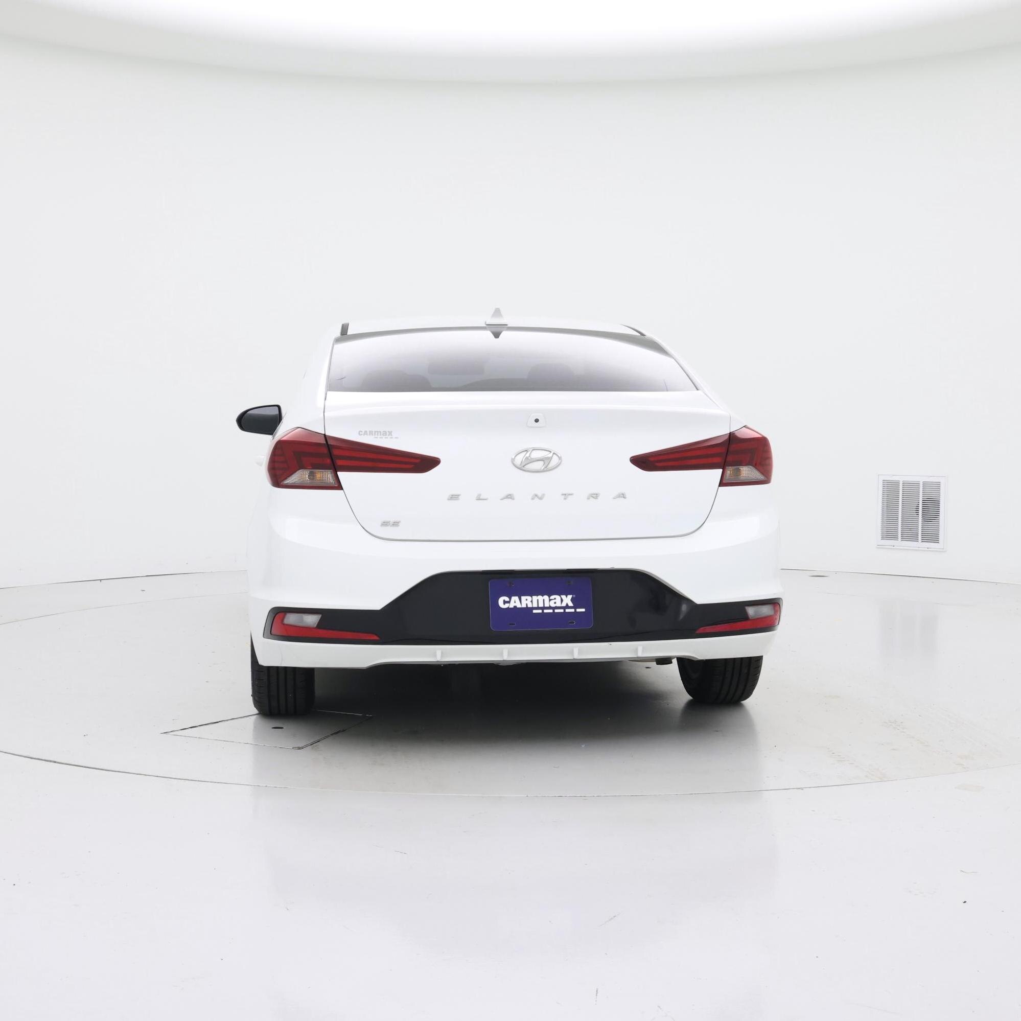 Thumbnail: 2019 Hyundai Elantra - 6