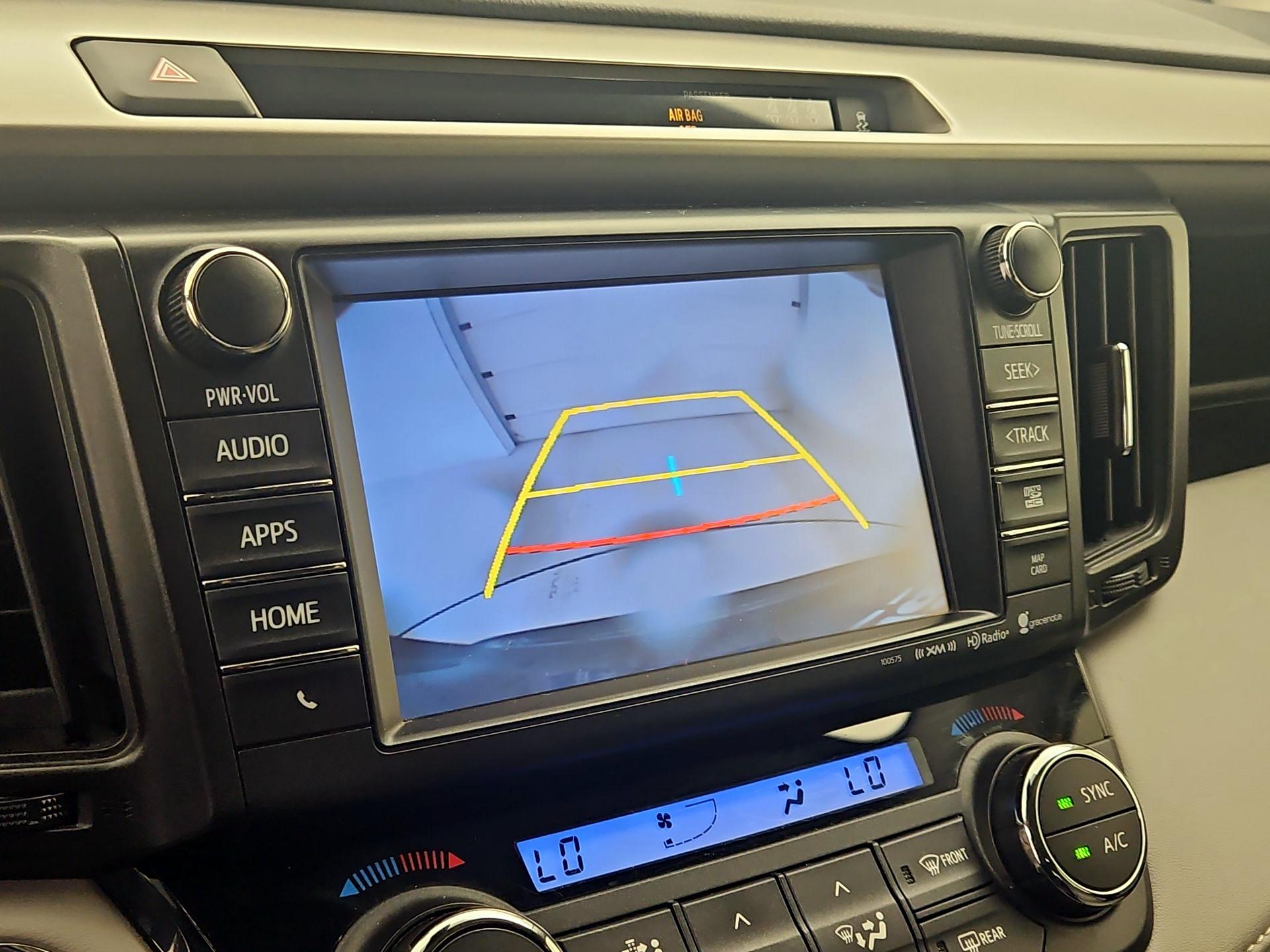 Thumbnail: 2018 Toyota RAV4 - 14