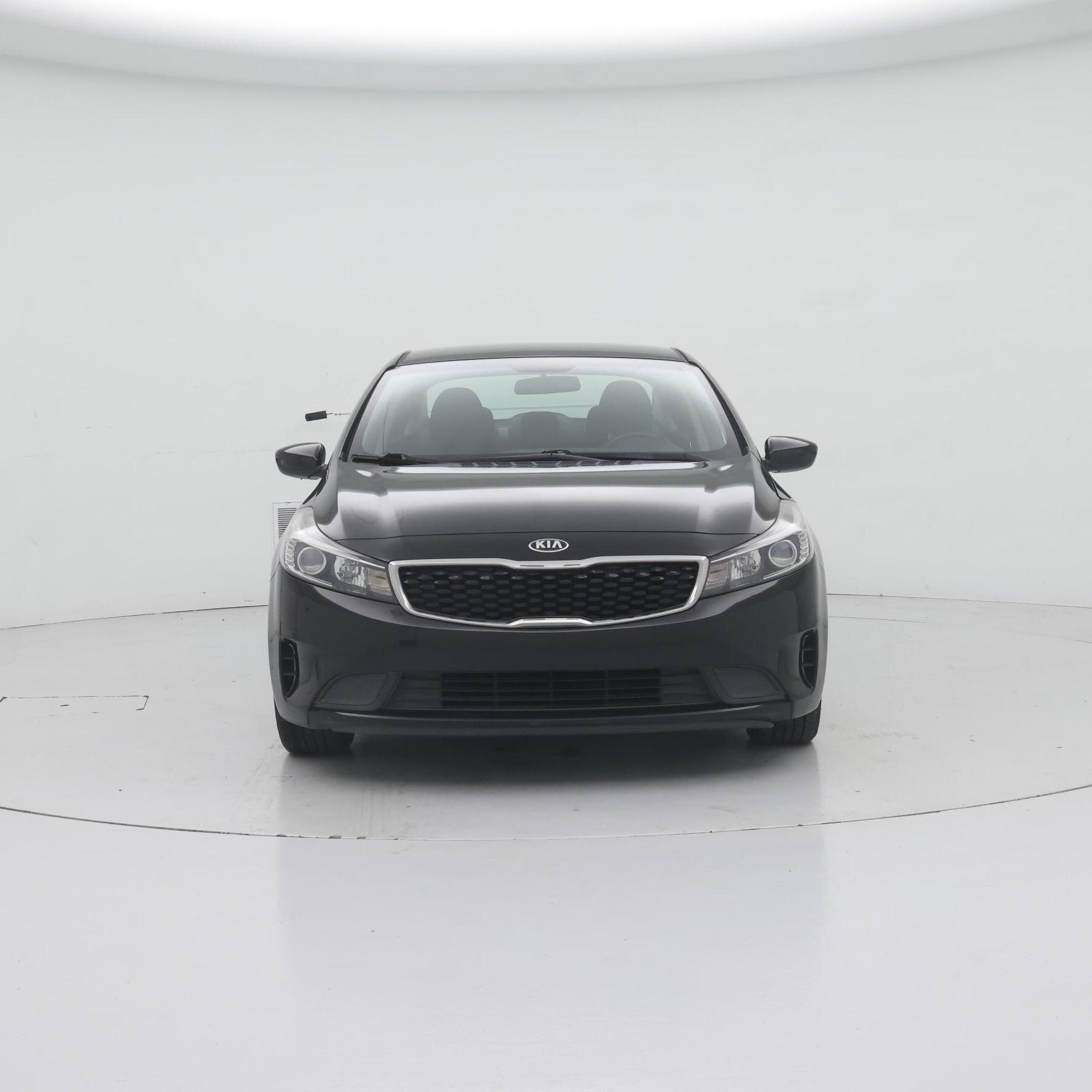 Thumbnail: 2017 Kia Forte - 5