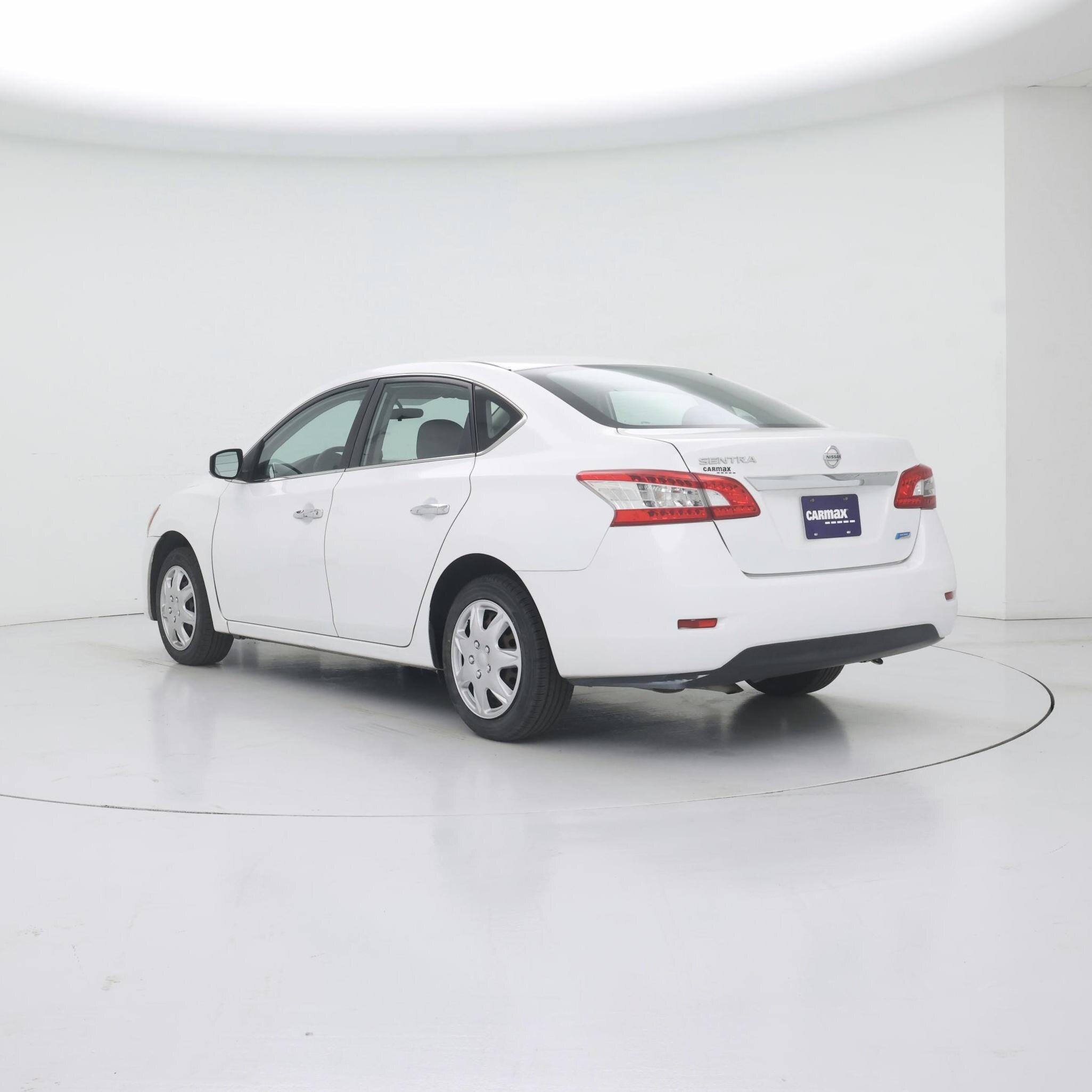 Thumbnail: 2014 Nissan Sentra - 2