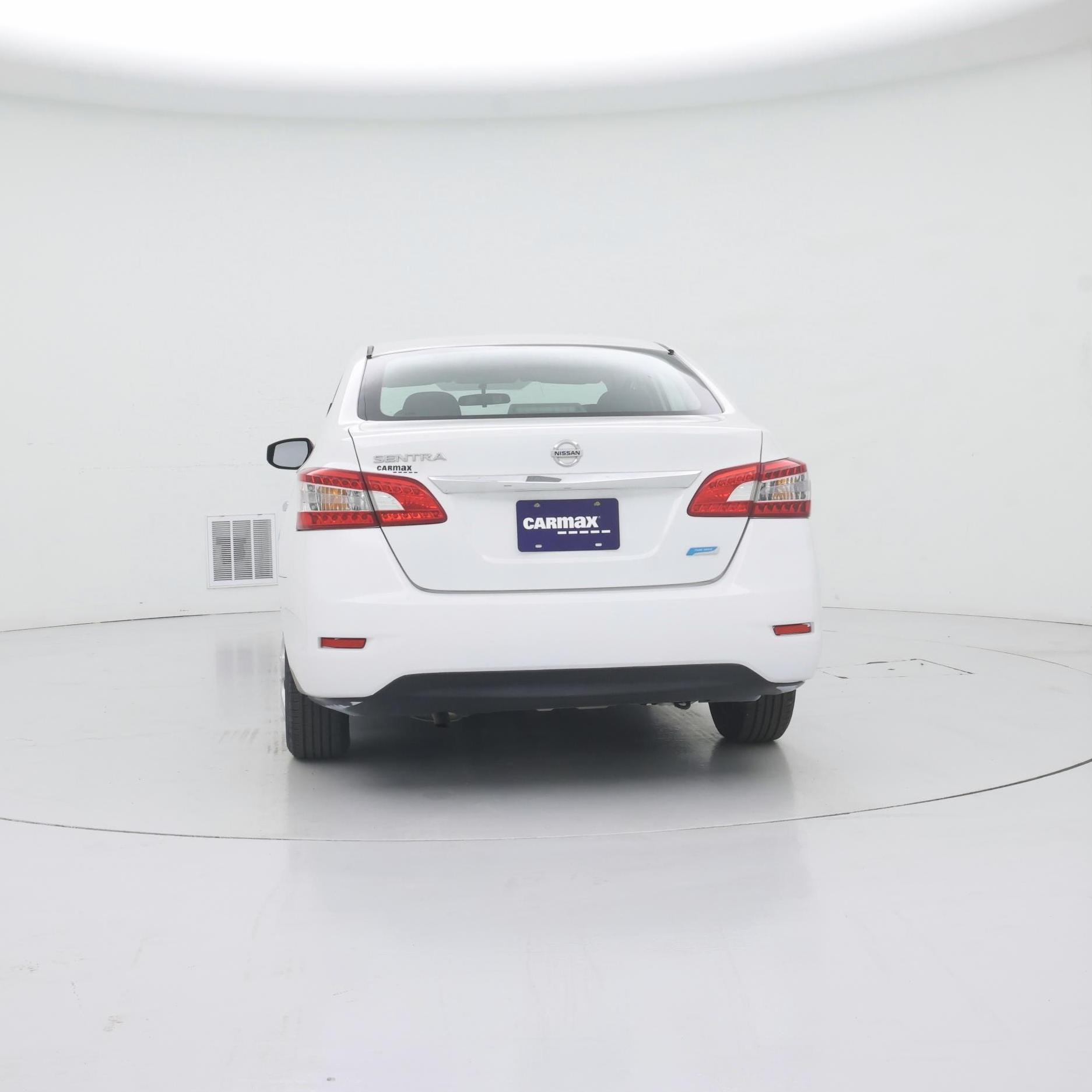 Thumbnail: 2014 Nissan Sentra - 6