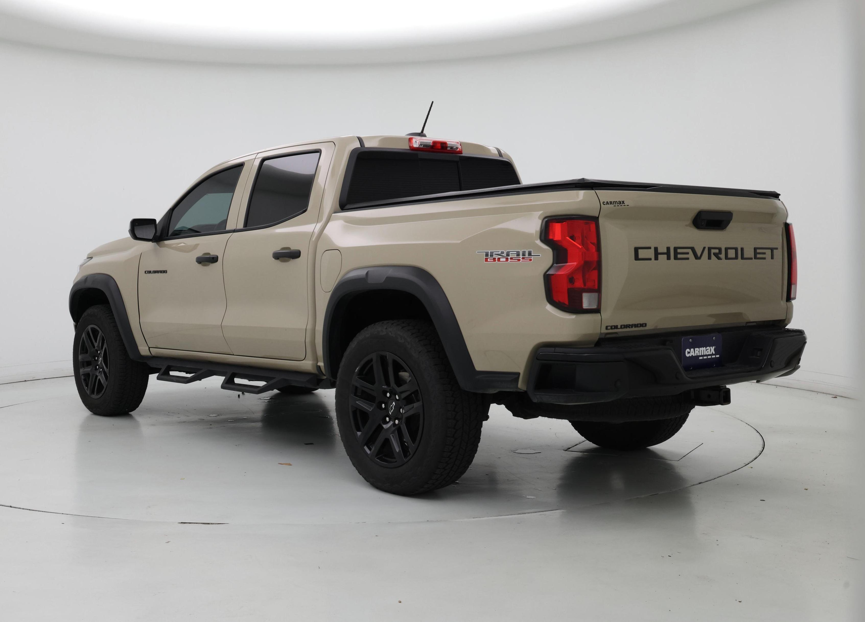 Thumbnail: 2024 Chevrolet Colorado - 2