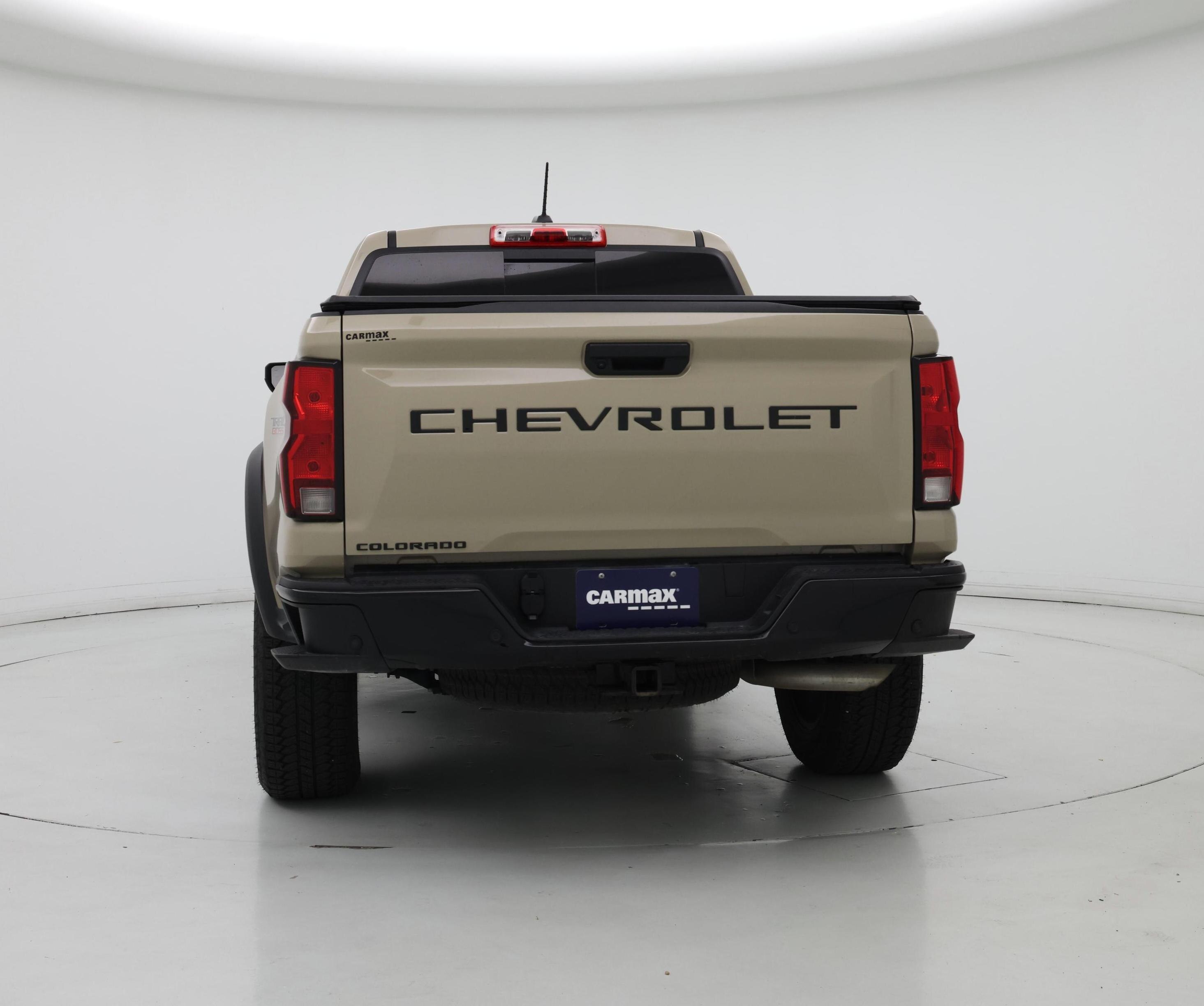 Thumbnail: 2024 Chevrolet Colorado - 6