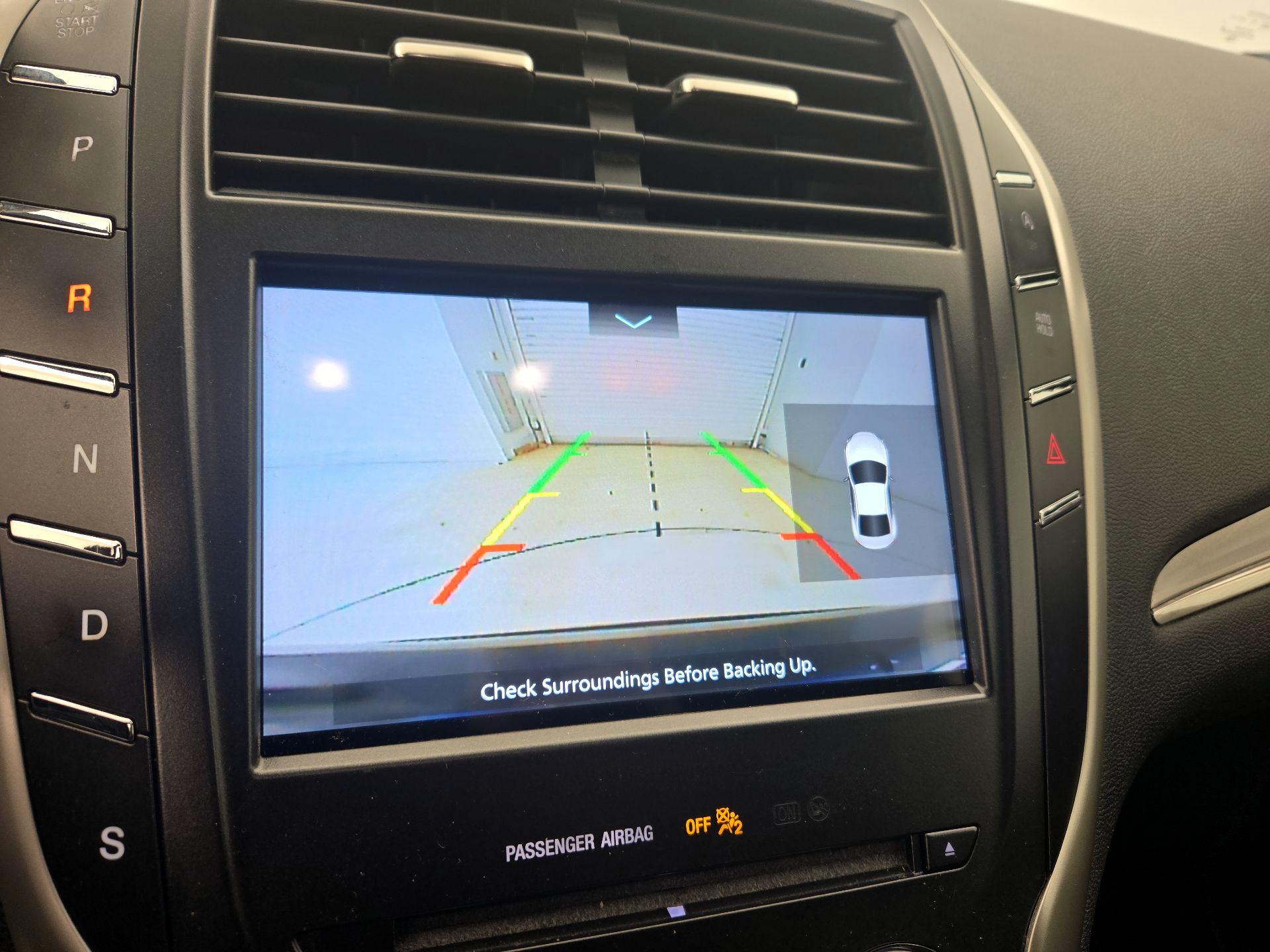 Thumbnail: 2019 Lincoln MKC - 14