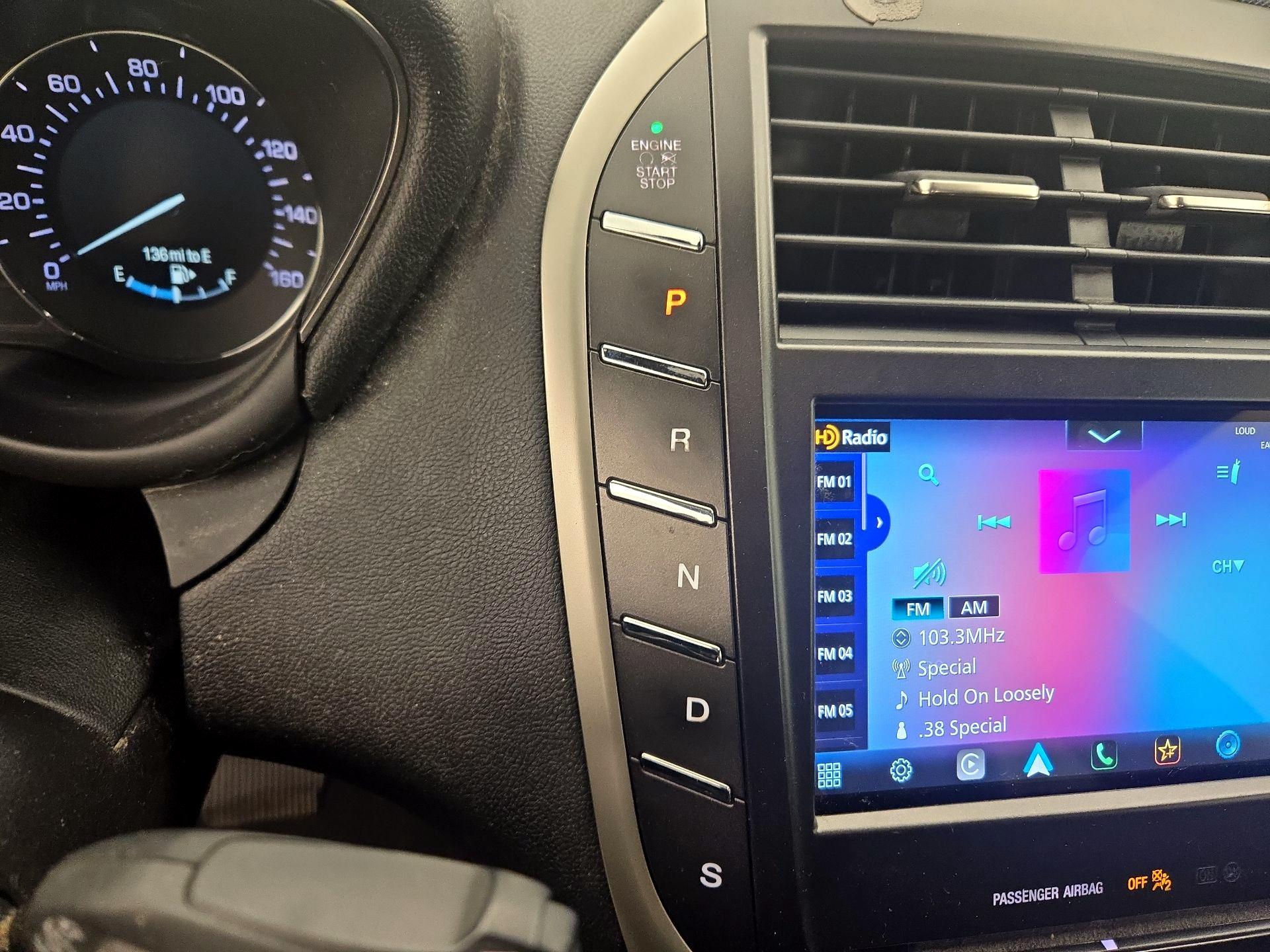 Thumbnail: 2019 Lincoln MKC - 17