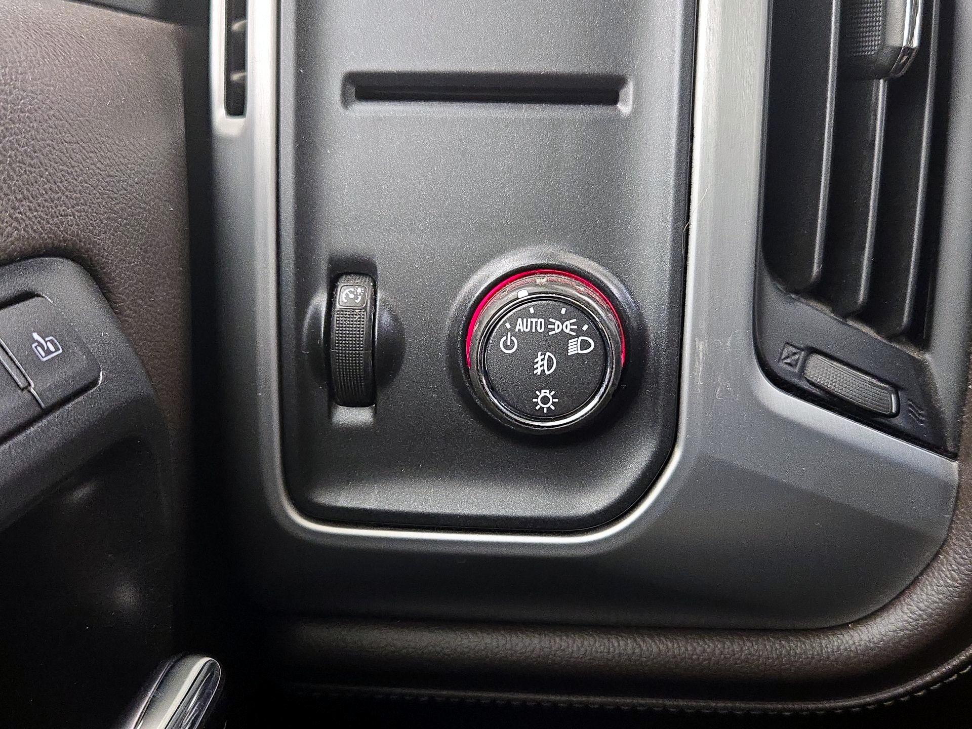 Thumbnail: 2015 GMC Sierra 1500 - 13