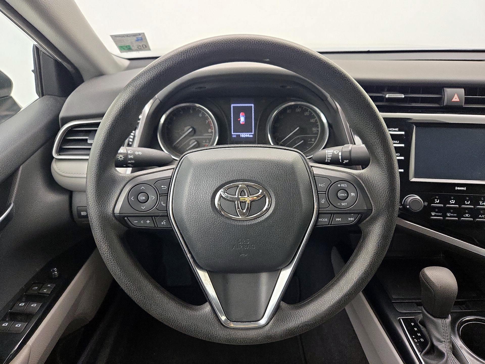 Thumbnail: 2020 Toyota Camry - 10