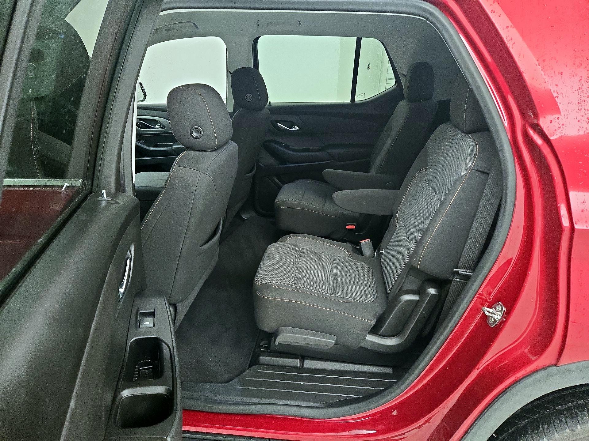 Thumbnail: 2020 Chevrolet Traverse - 19