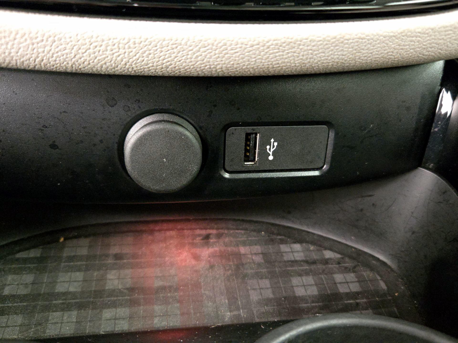 Thumbnail: 2021 MINI Cooper Clubman - 19