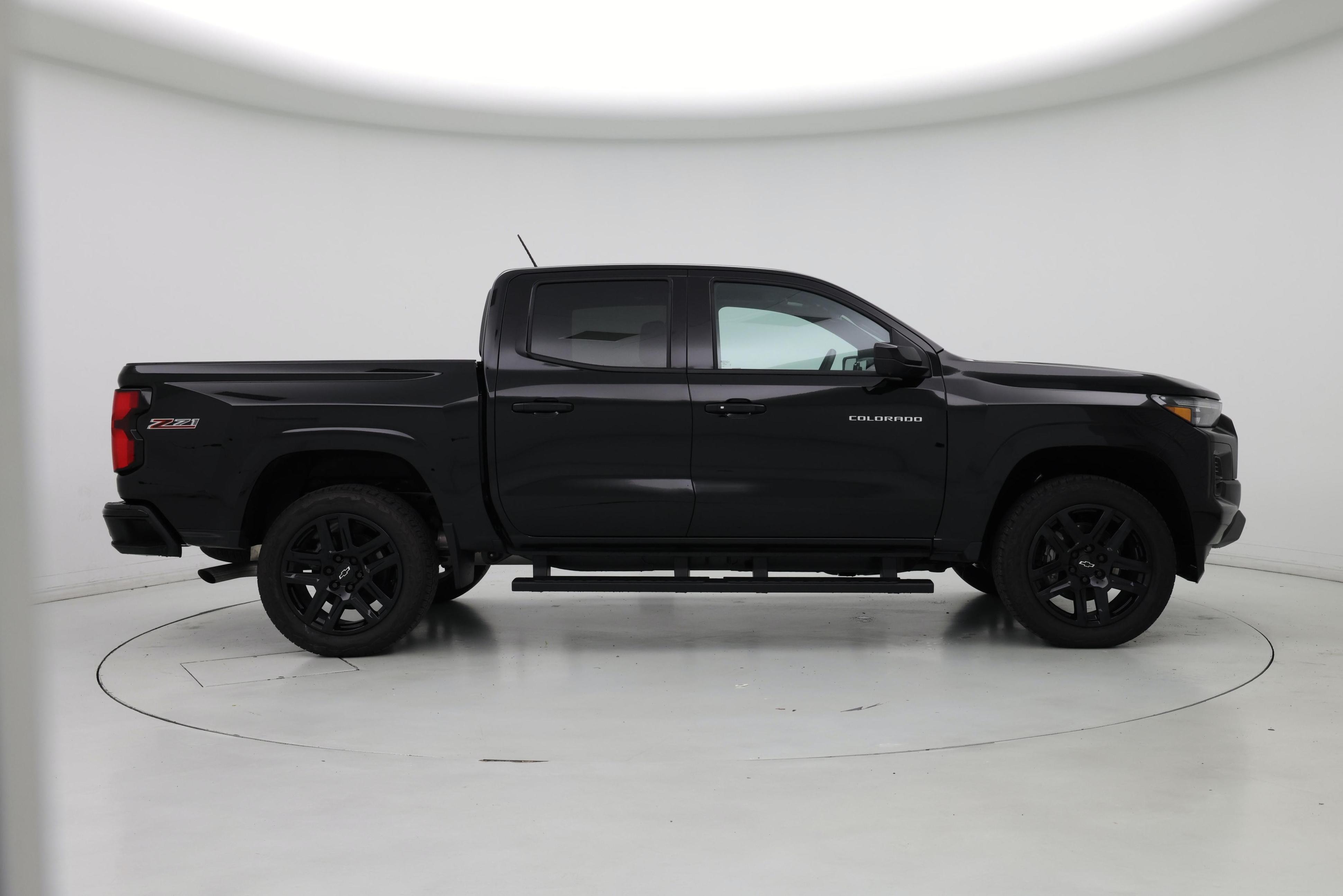 Thumbnail: 2025 Chevrolet Colorado - 7