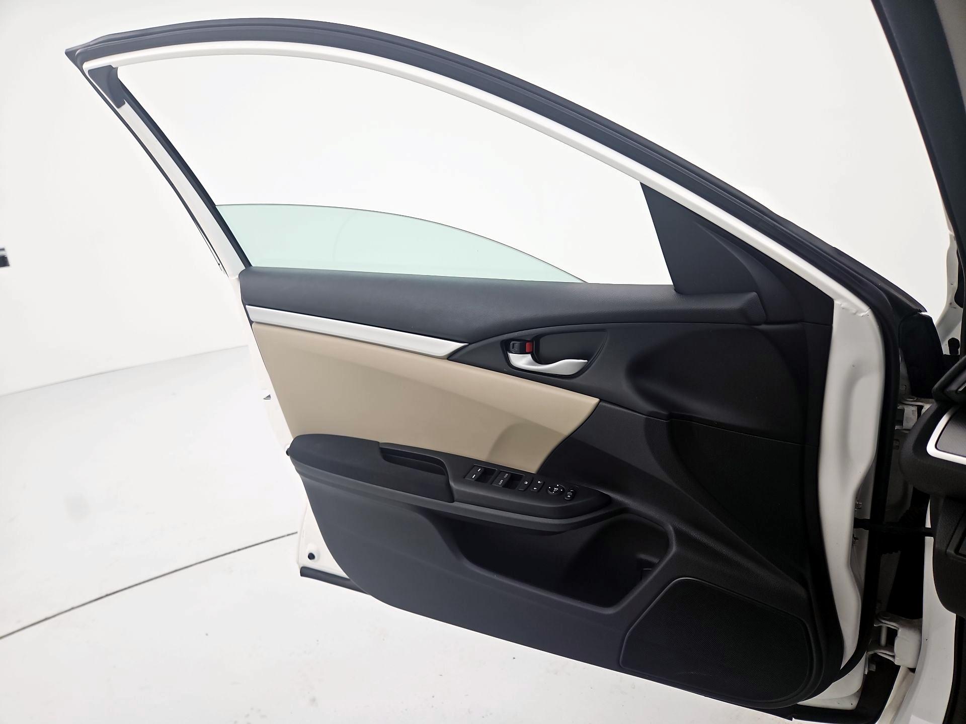 Thumbnail: 2018 Honda Civic - 12