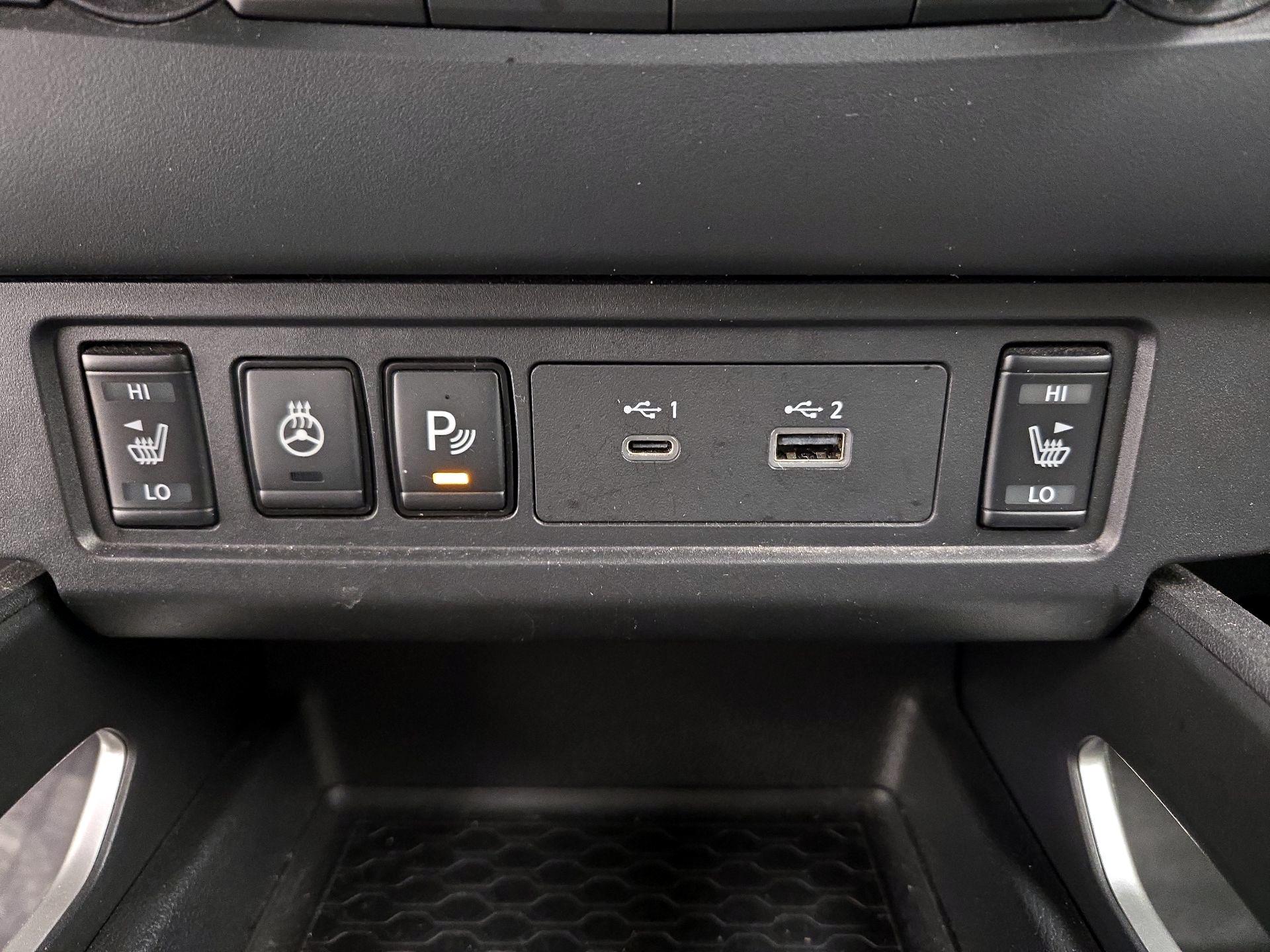 Thumbnail: 2023 Nissan Frontier - 18