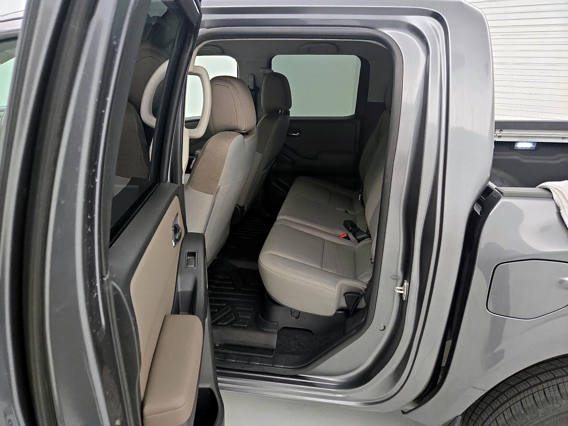 Thumbnail: 2023 Nissan Frontier - 19